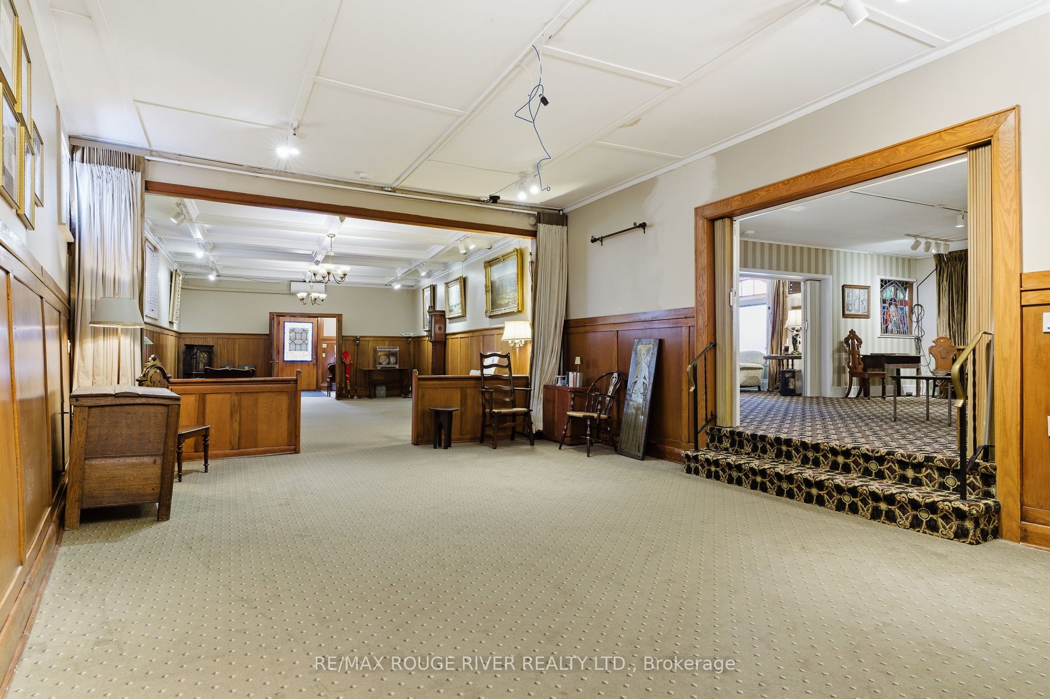 135 Walton Street Property Photo 26