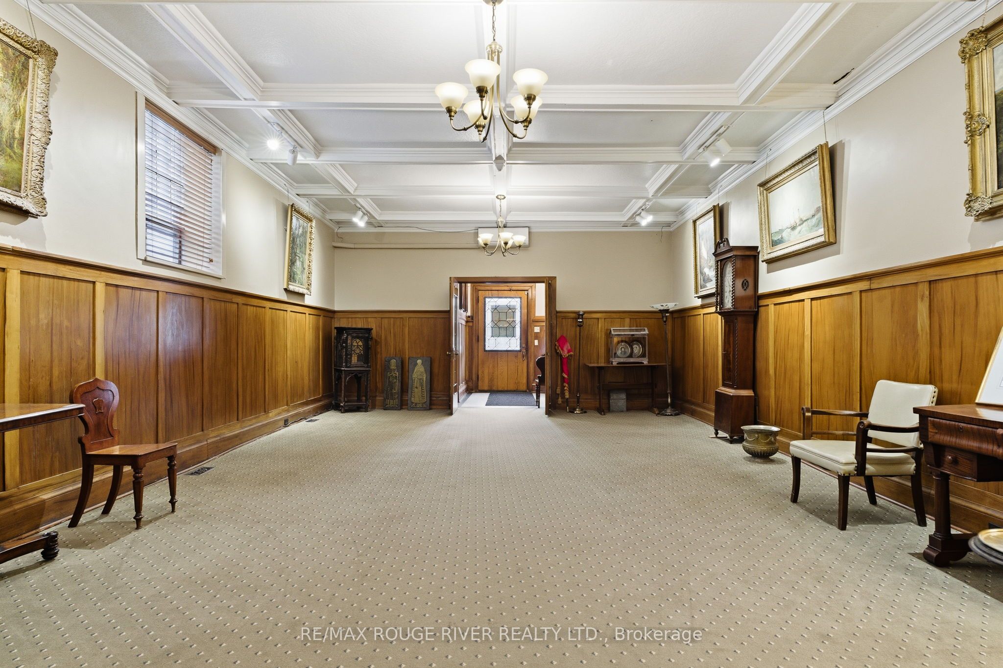 135 Walton Street Property Photo 27