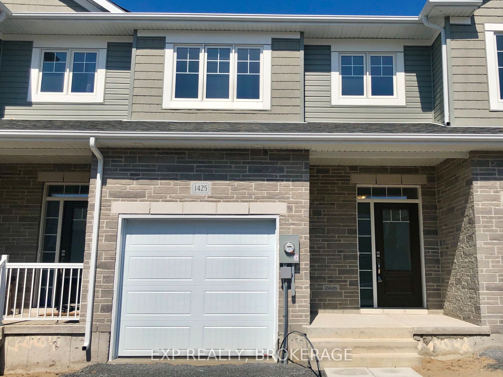 1425 Summer Street Property Photo 1