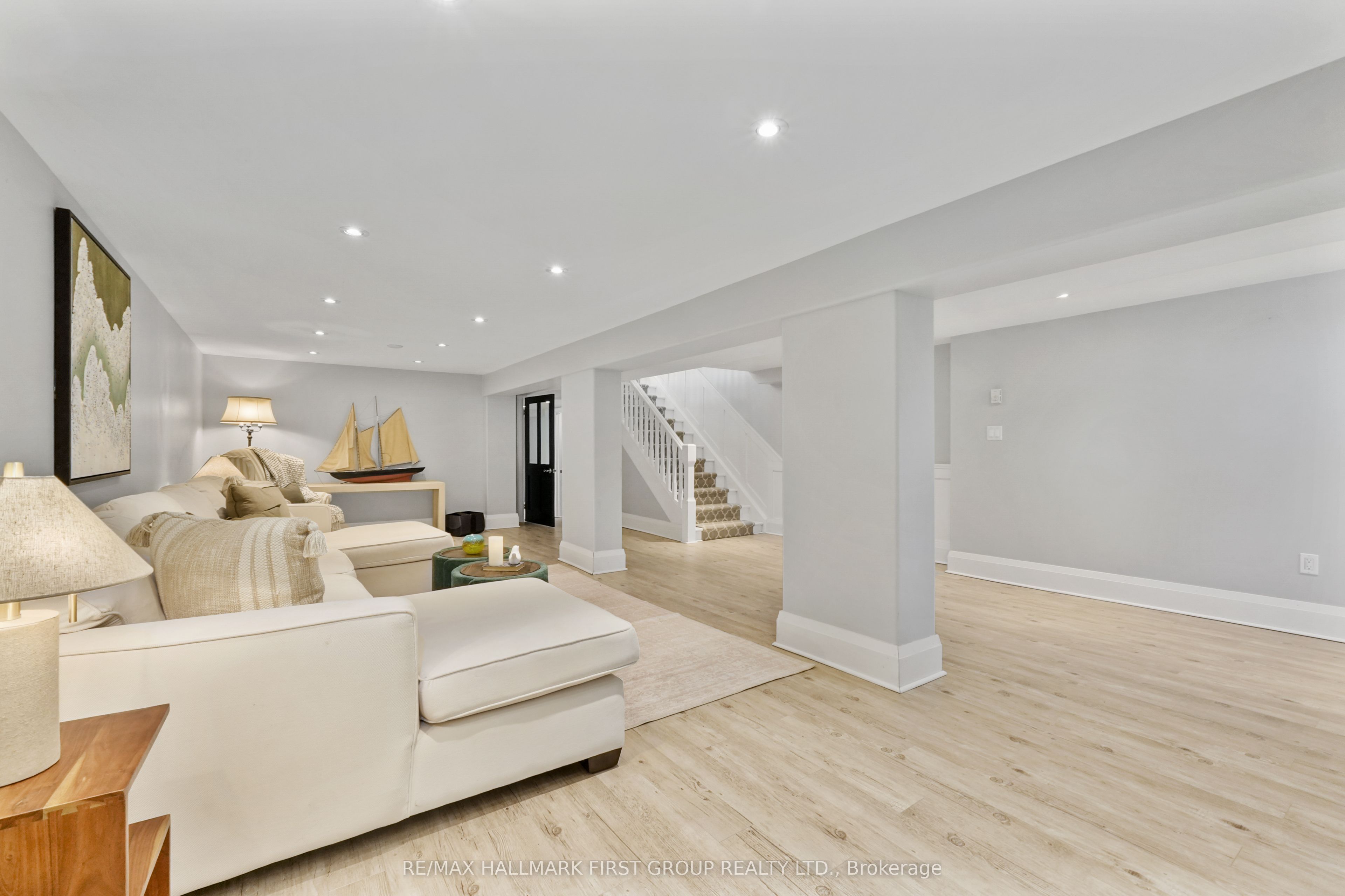 3 Hamilton Court Property Photo 32