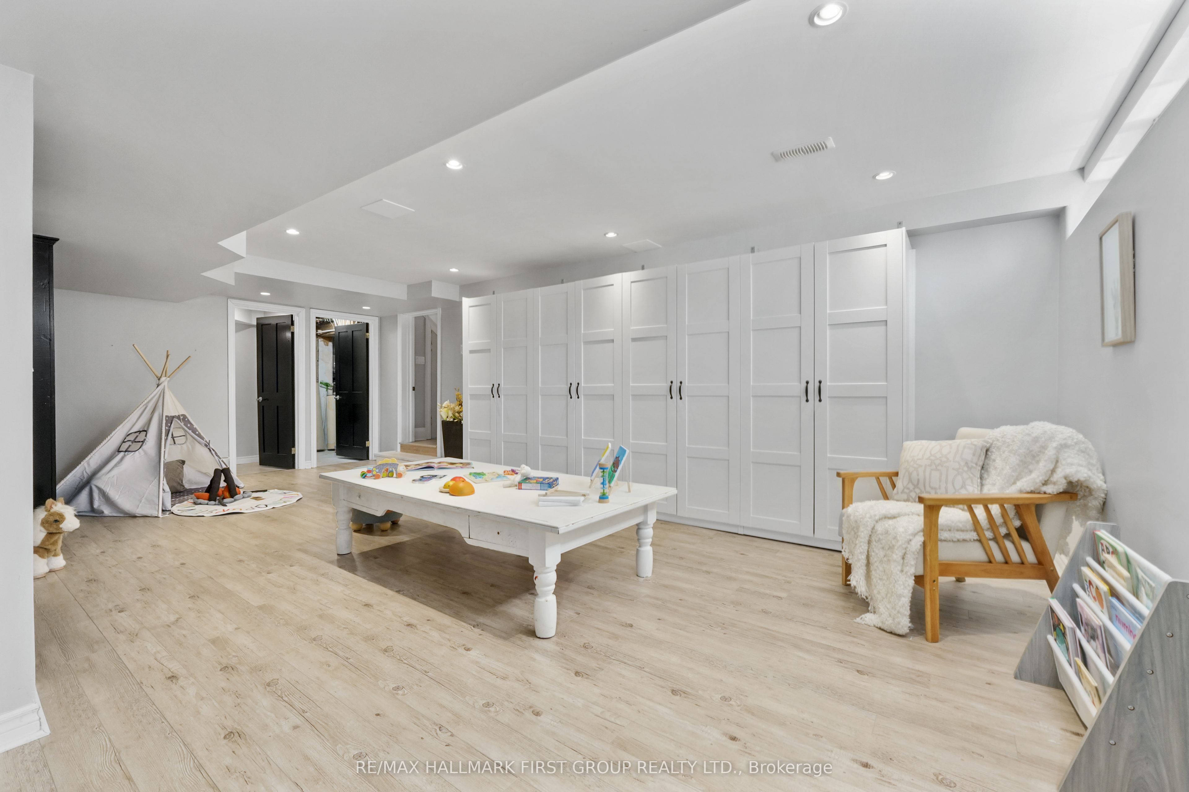 3 Hamilton Court Property Photo 34