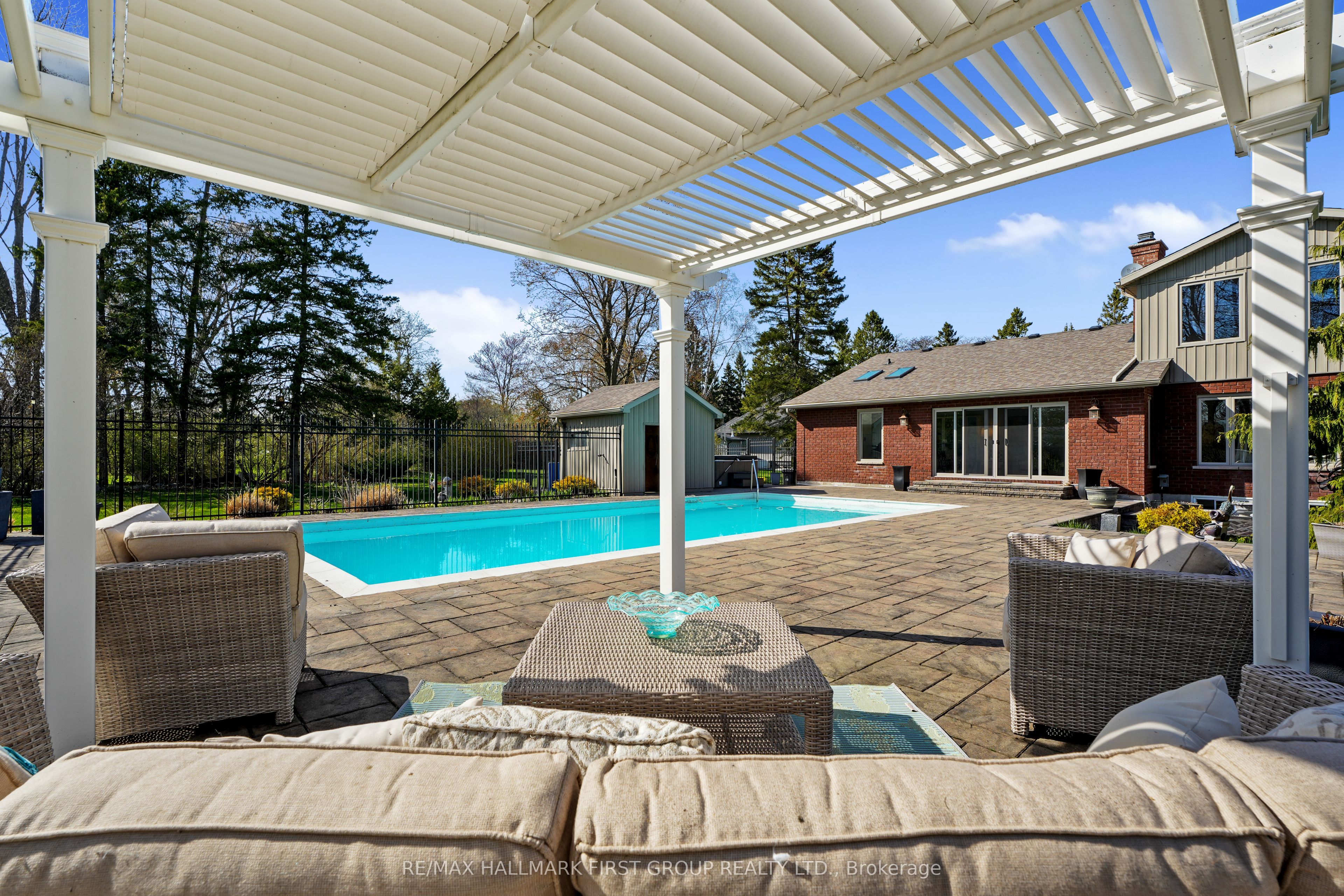 3 Hamilton Court Property Photo 45