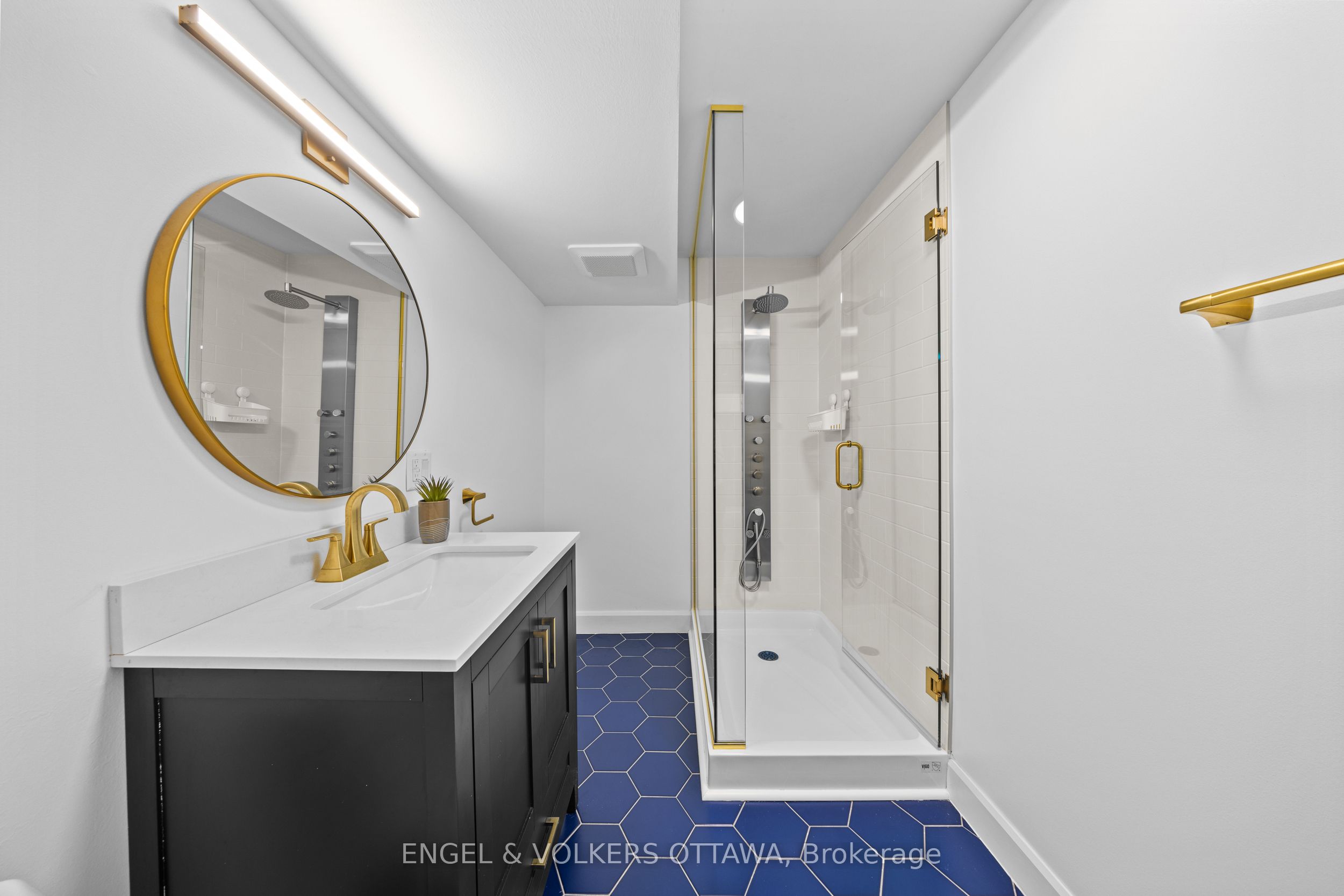 57 Newcastle Avenue Property Photo 35