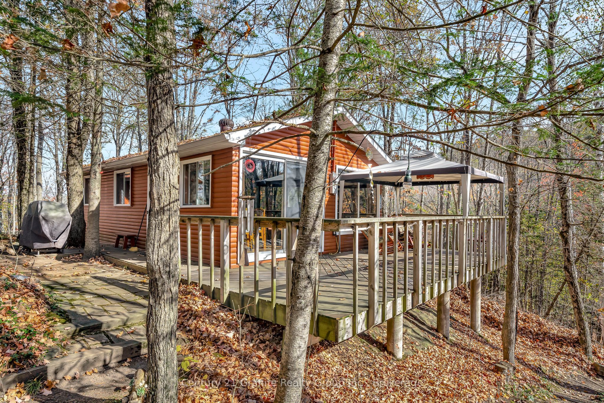1081 Cinnamon Lane Property Photo 1