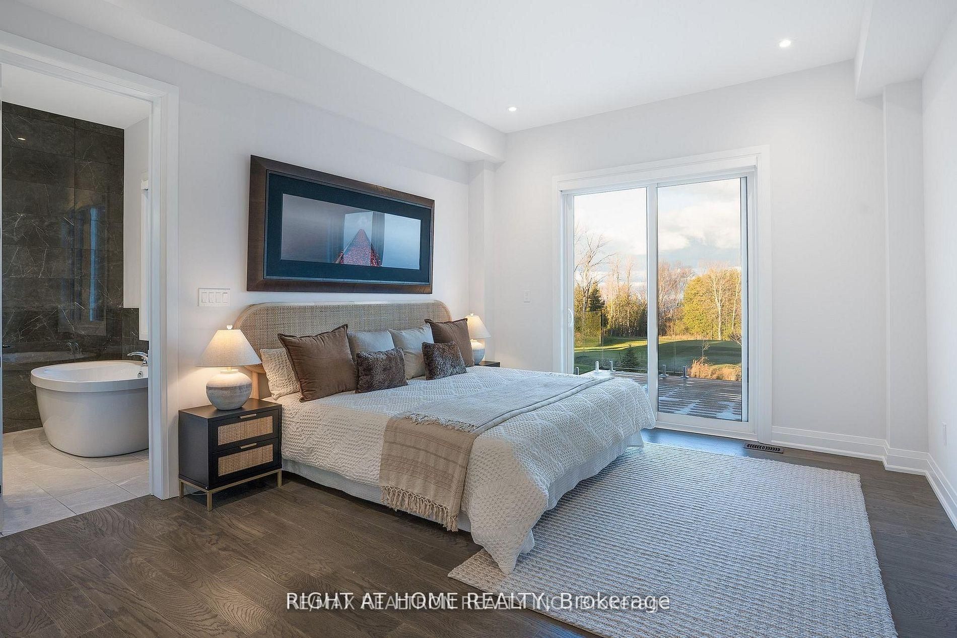 101 Sladden Court Property Photo 22