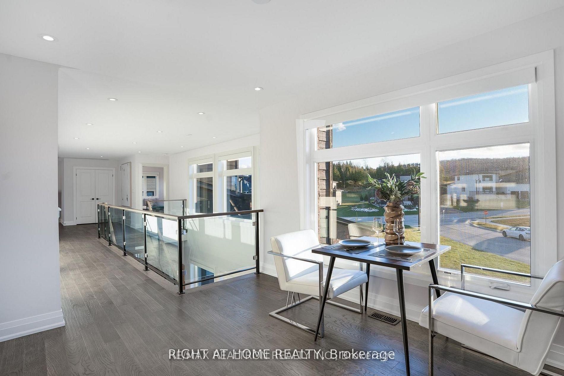 101 Sladden Court Property Photo 26
