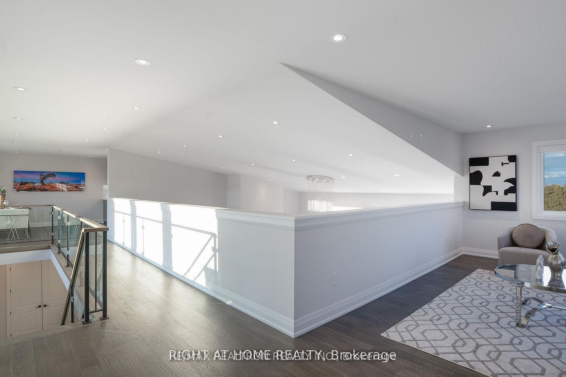 101 Sladden Court Property Photo 29