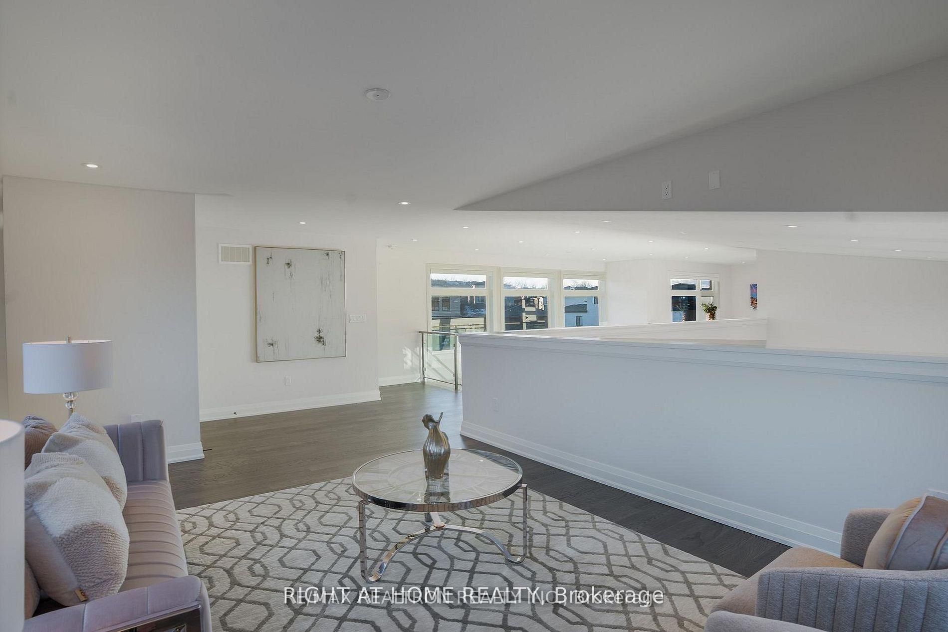 101 Sladden Court Property Photo 30