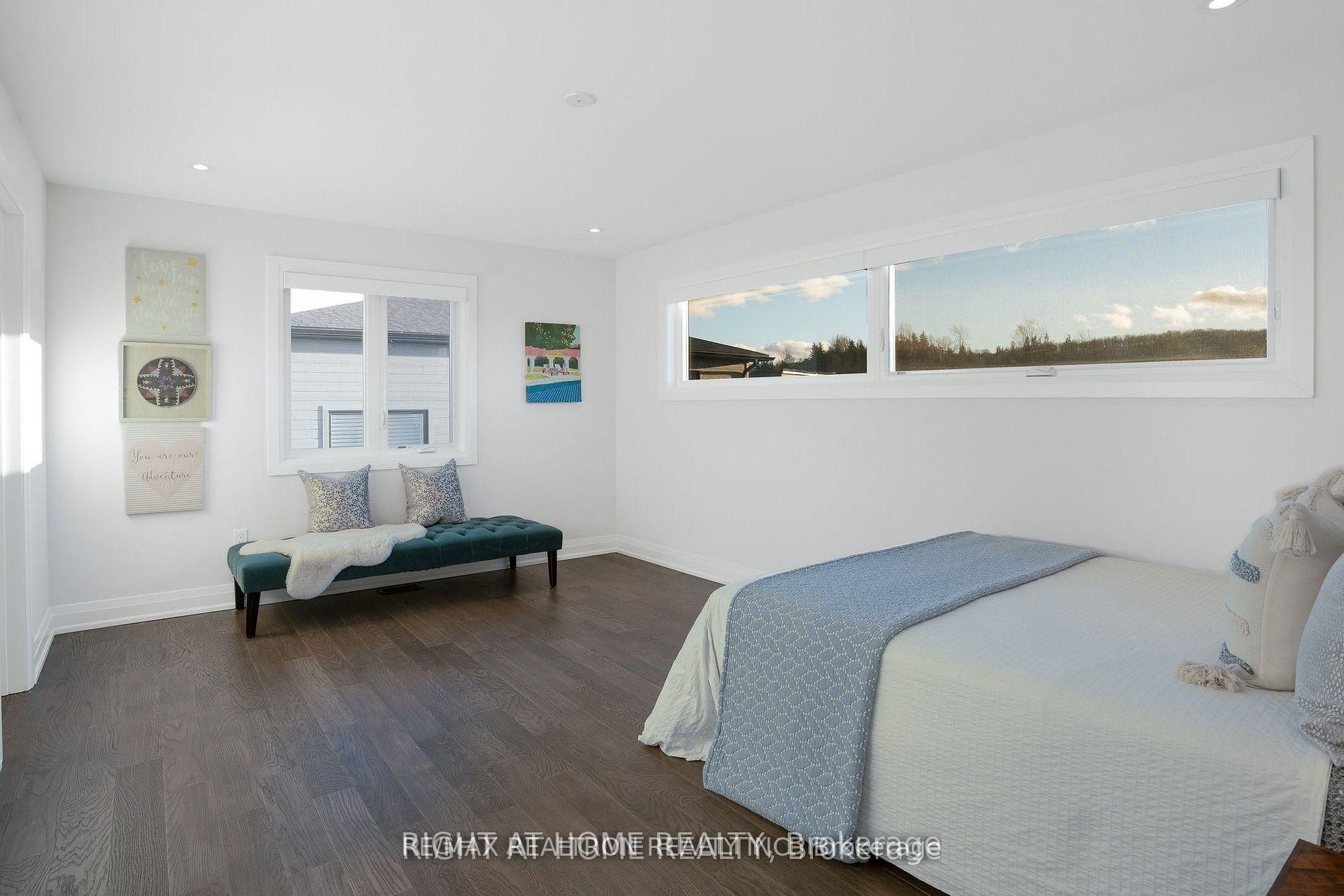 101 Sladden Court Property Photo 33
