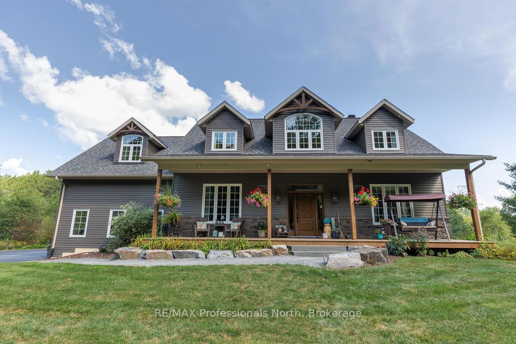 427 Skyhills Road Property Photo 2