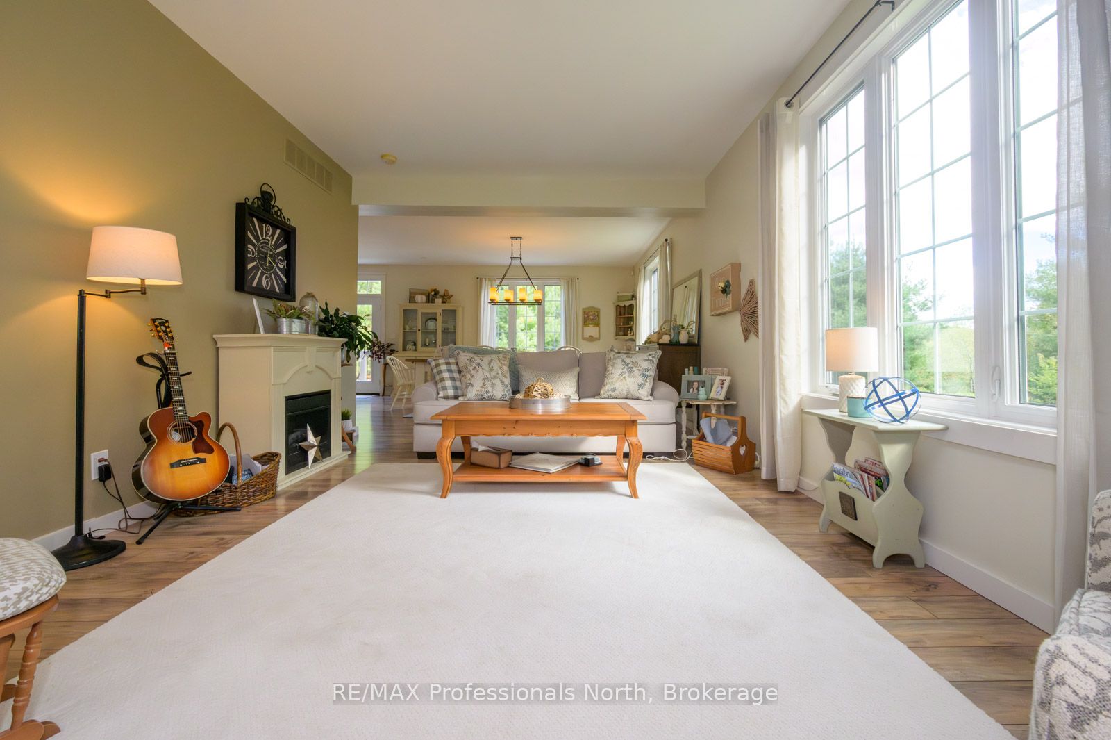 427 Skyhills Road Property Photo 11