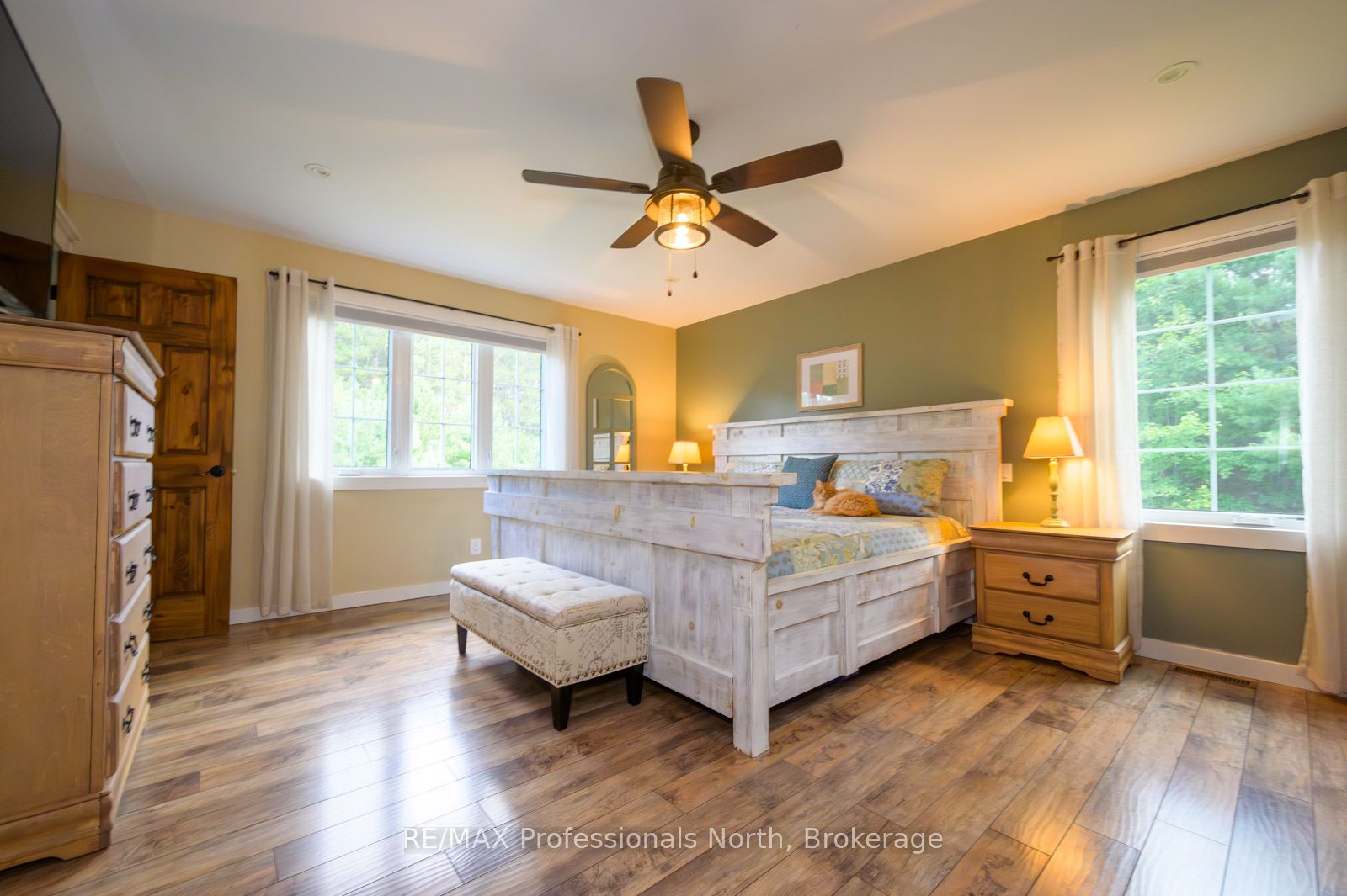 427 Skyhills Road Property Photo 18