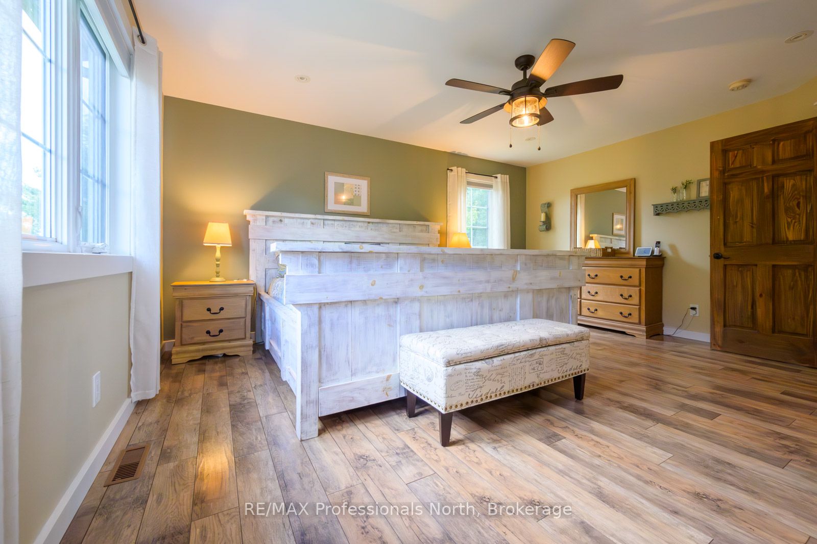 427 Skyhills Road Property Photo 20