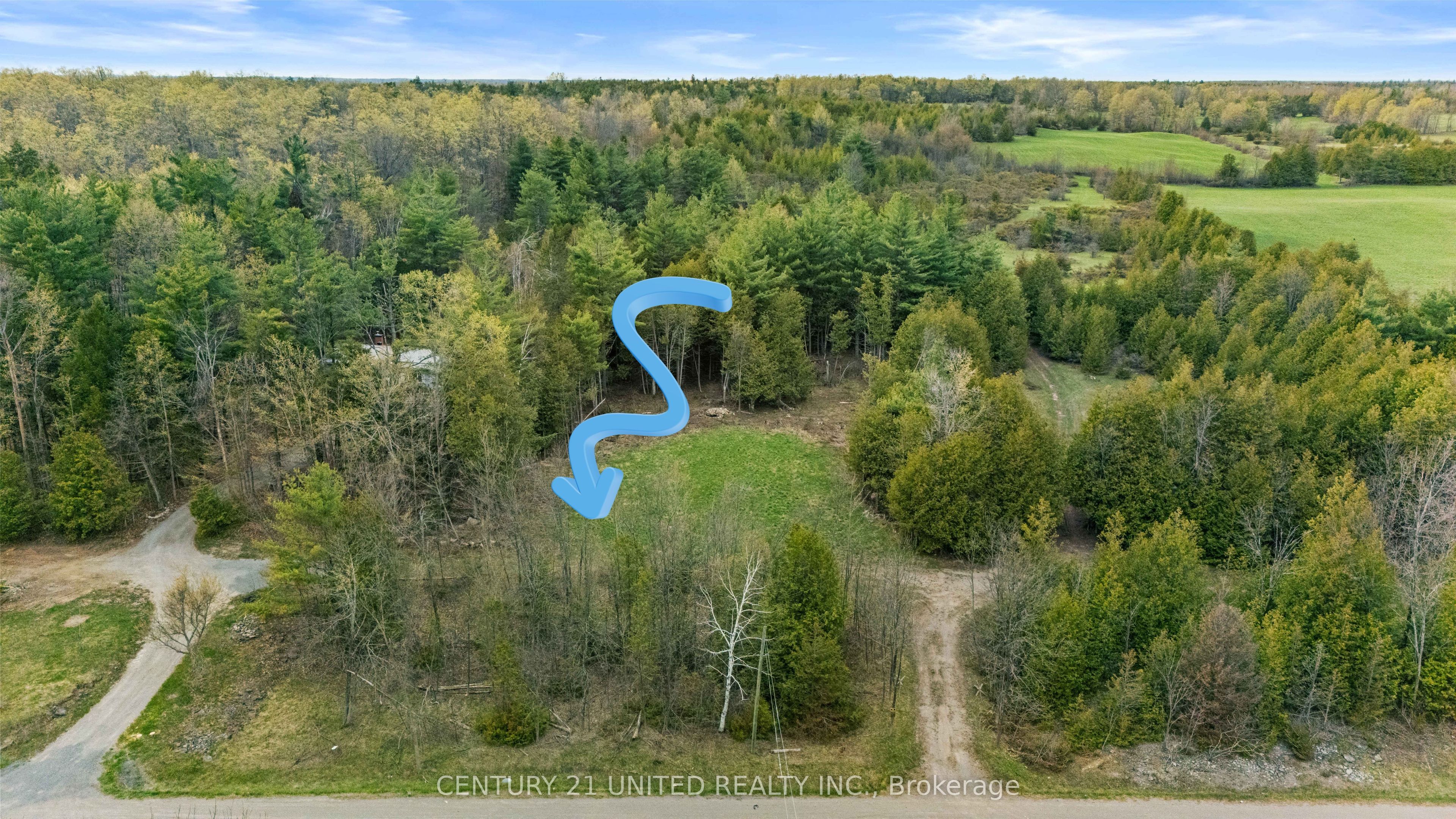 922 County Road 6 Property Photo 6