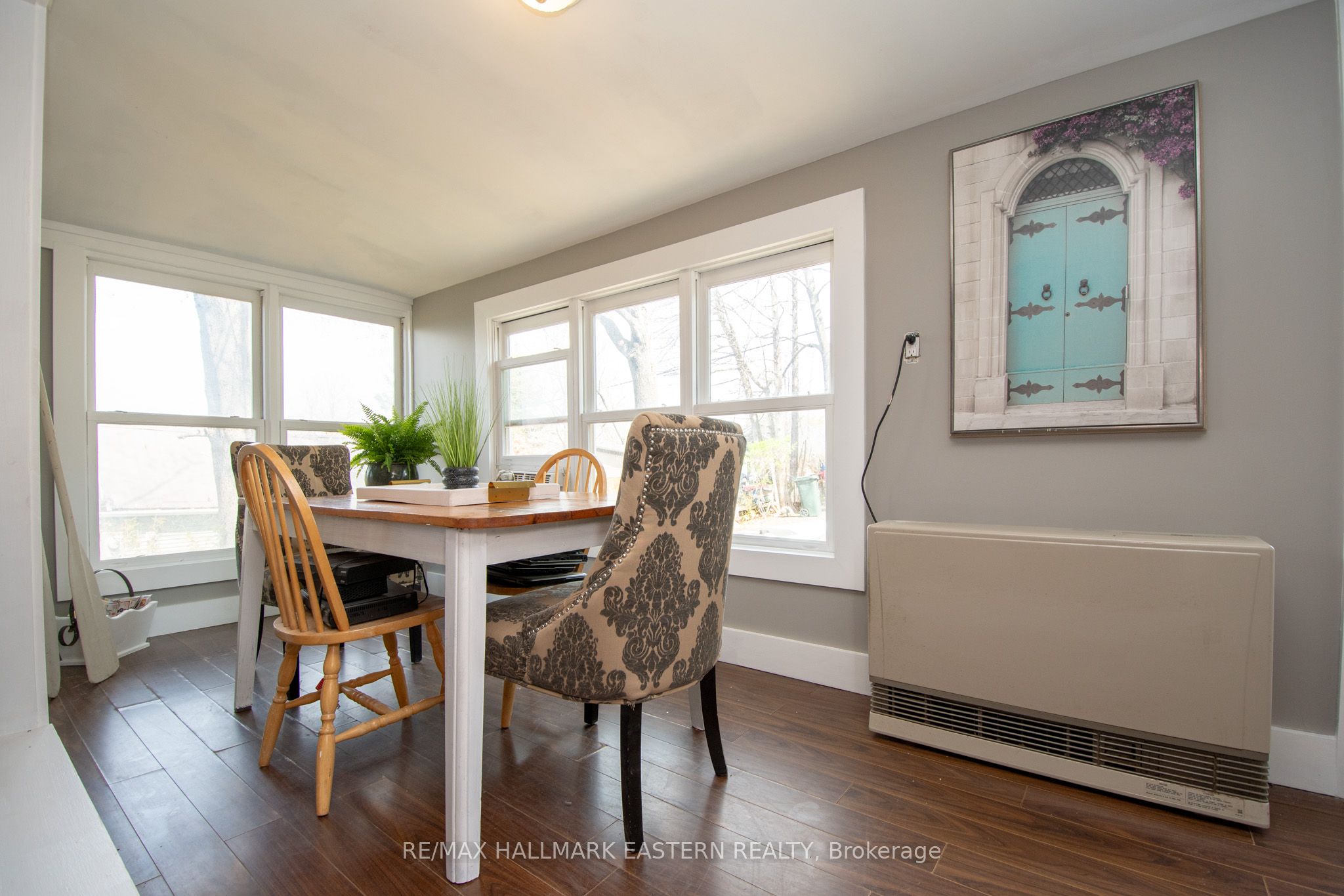 2305 Thurstonia Road Property Photo 10