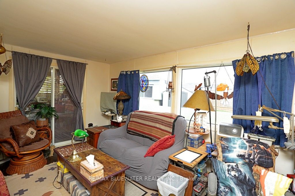 35 Pebble Beach Parkway Property Photo 15