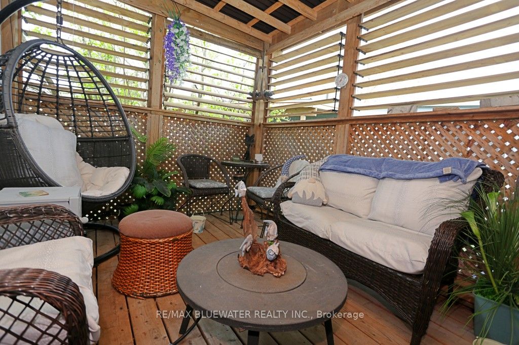 35 Pebble Beach Parkway Property Photo 20