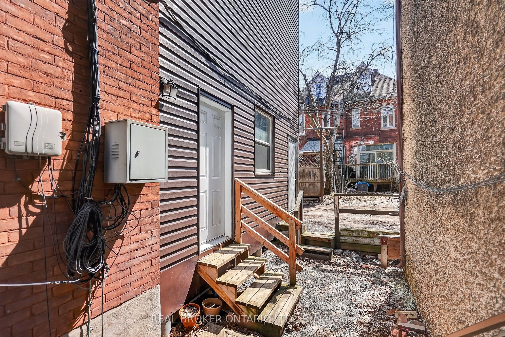 72 Fifth Avenue Property Photo 37
