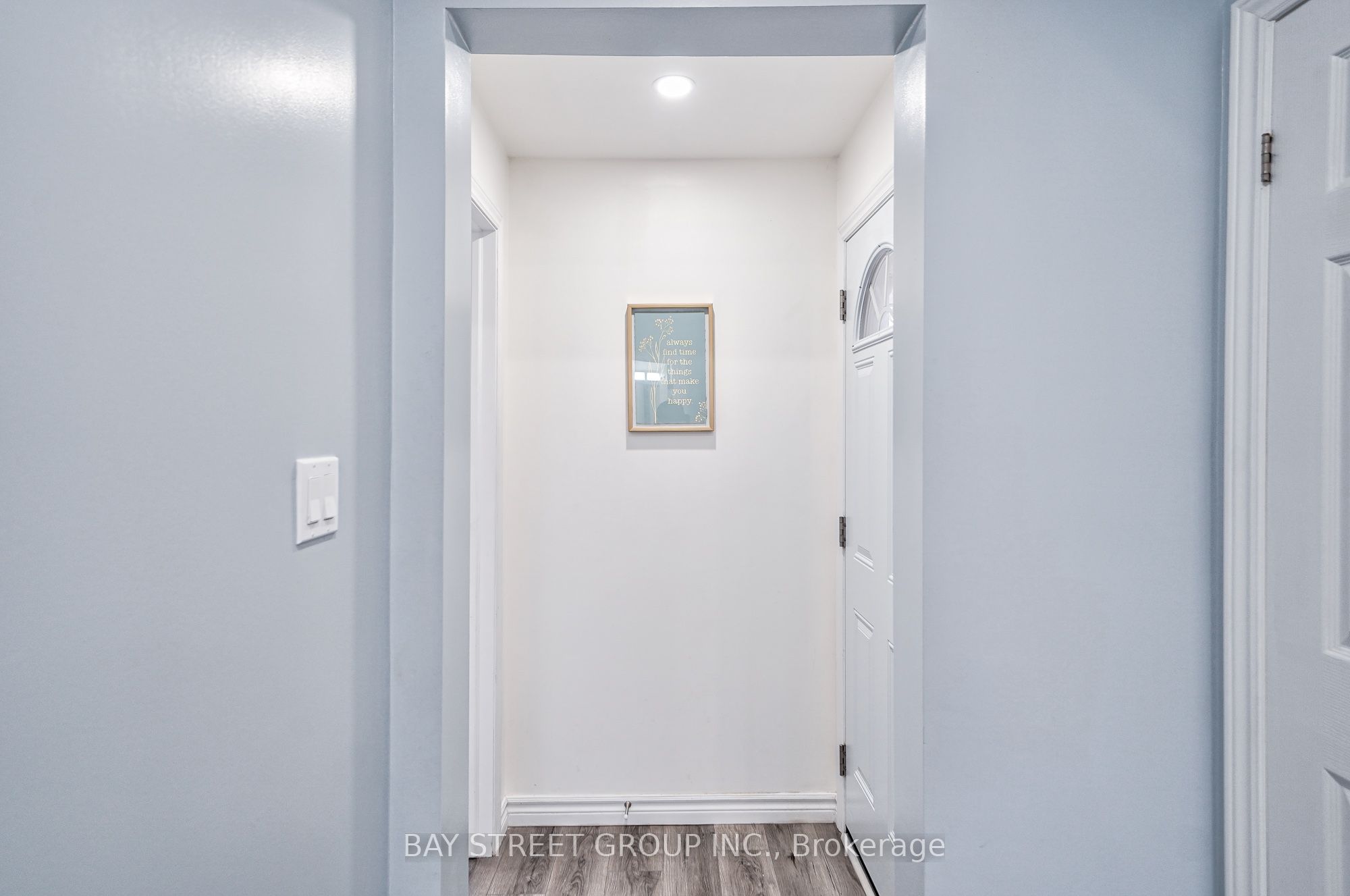 5241 Kitchener Street Property Photo 22