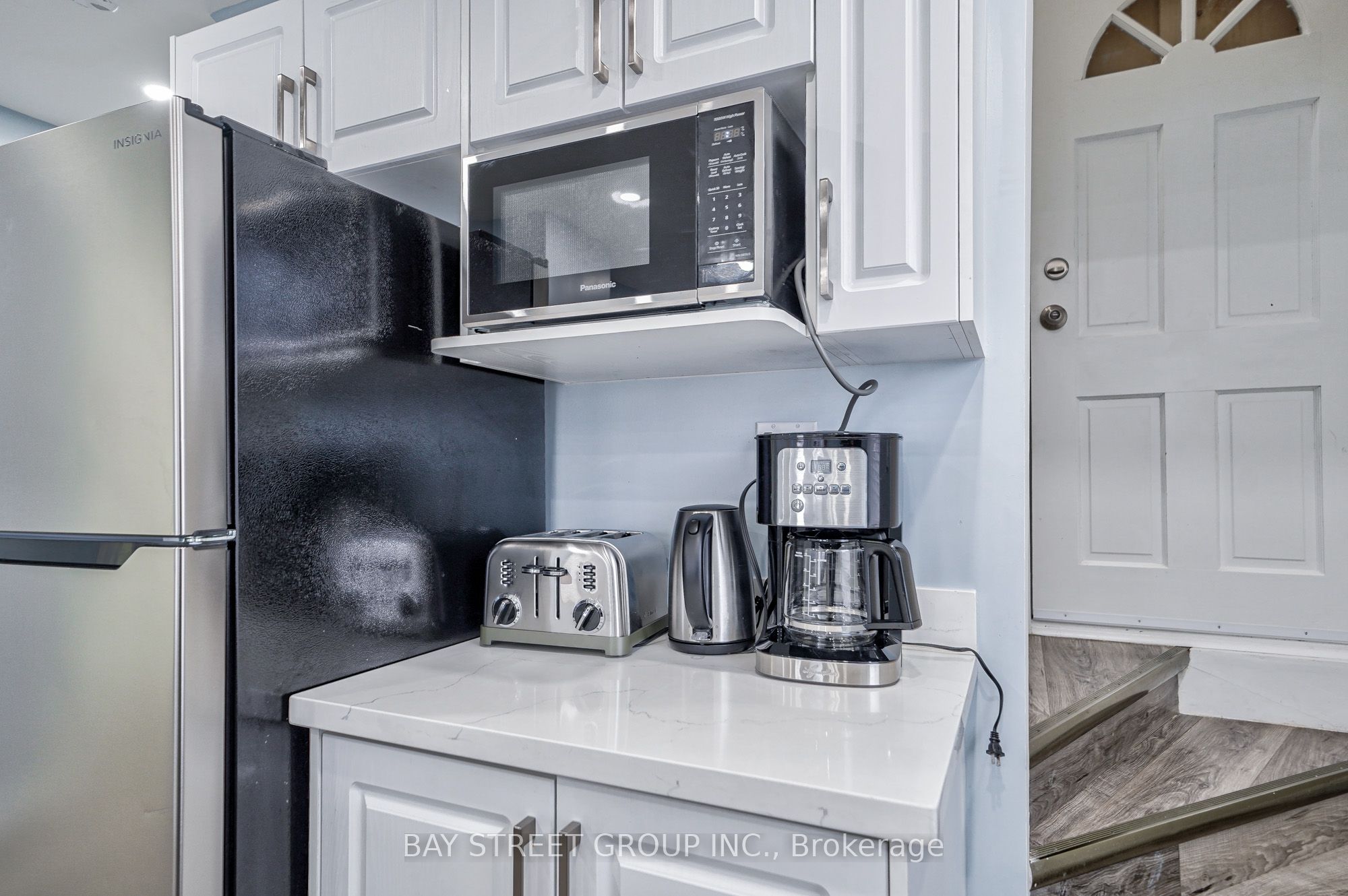 5241 Kitchener Street Property Photo 27