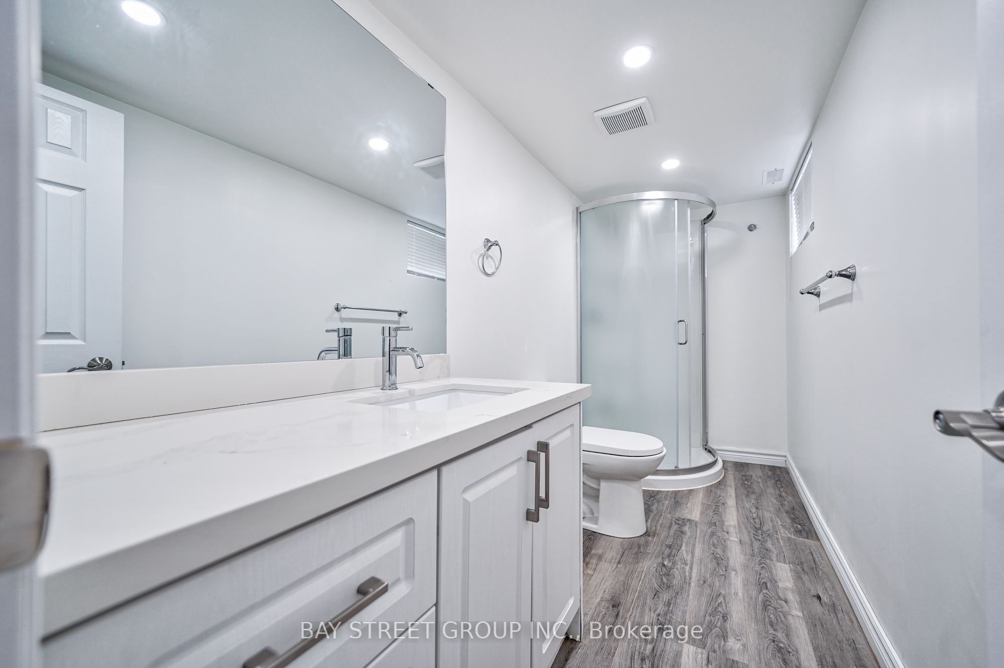 5241 Kitchener Street Property Photo 43