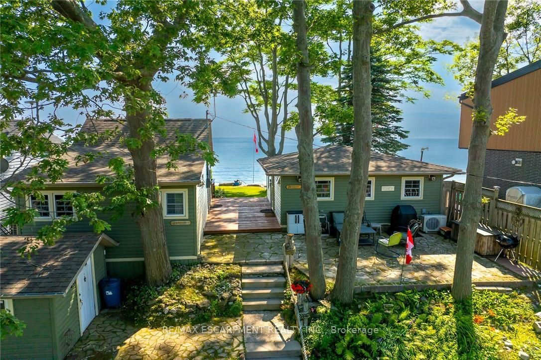 803 Sandy Bay Road Property Photo 1