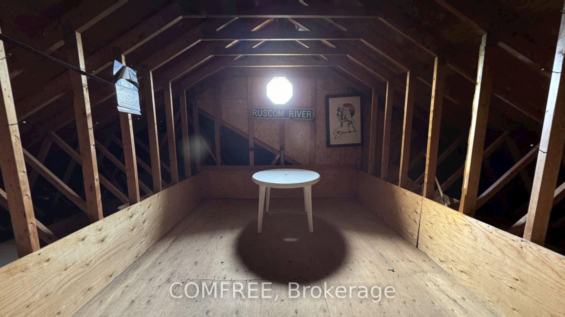 372 East Puce Road Property Photo 33