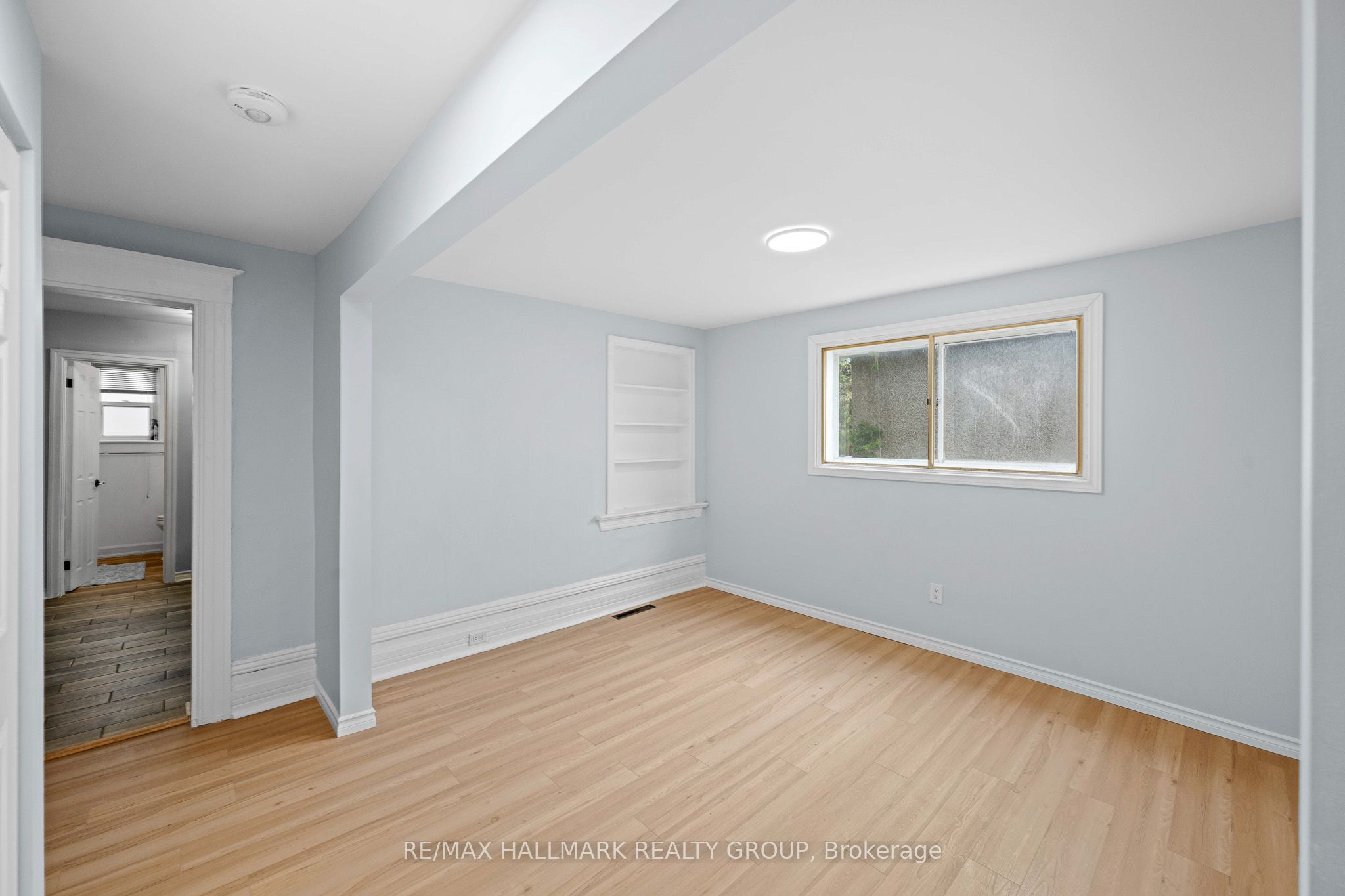 267 Park Street Property Photo 3