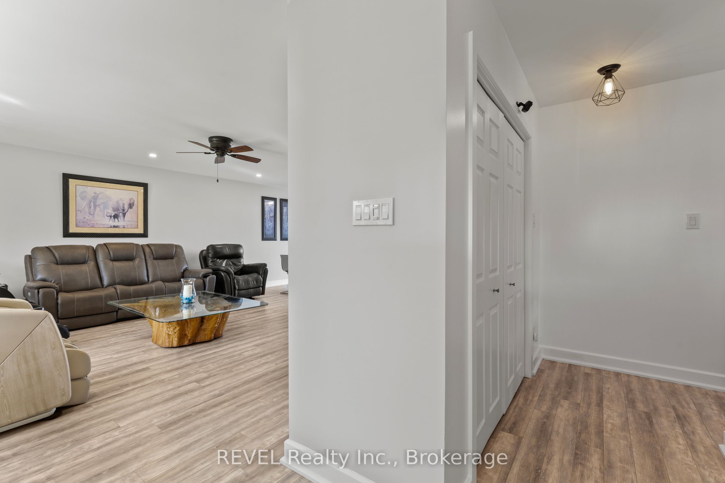 3290 Switch Road Property Photo 6