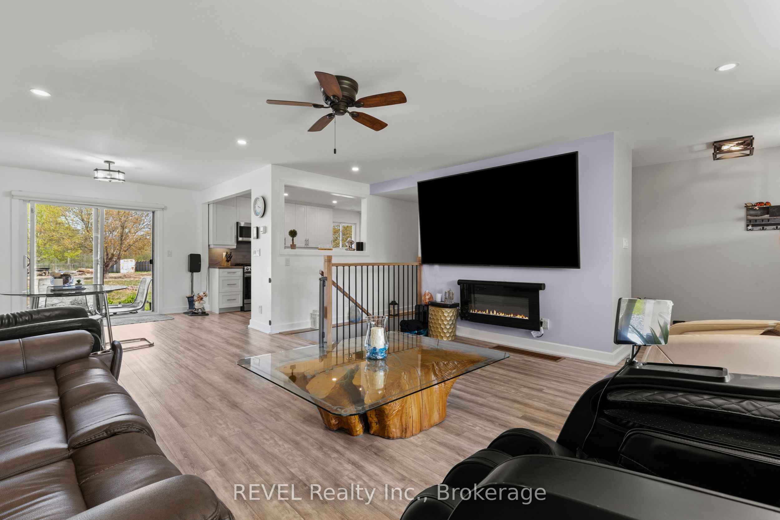 3290 Switch Road Property Photo 9