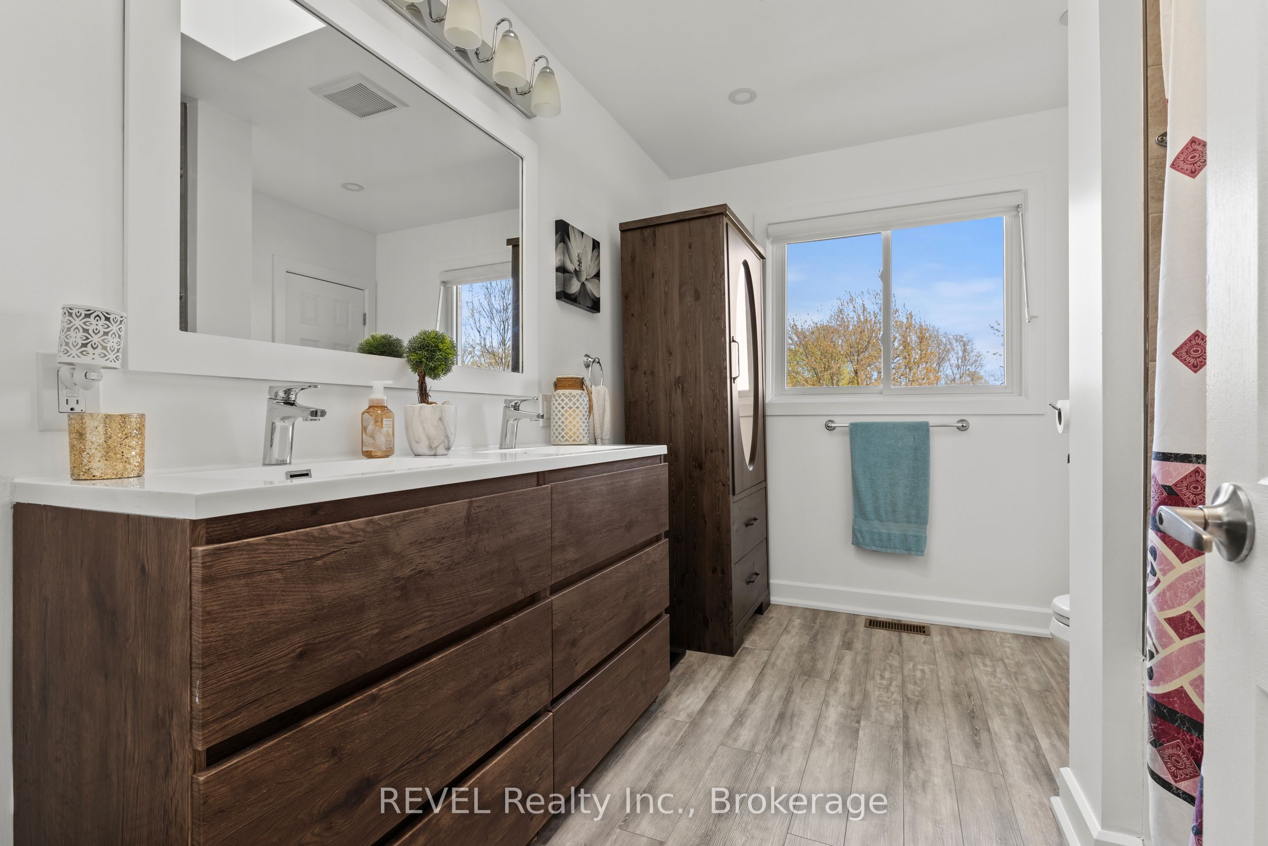 3290 Switch Road Property Photo 18