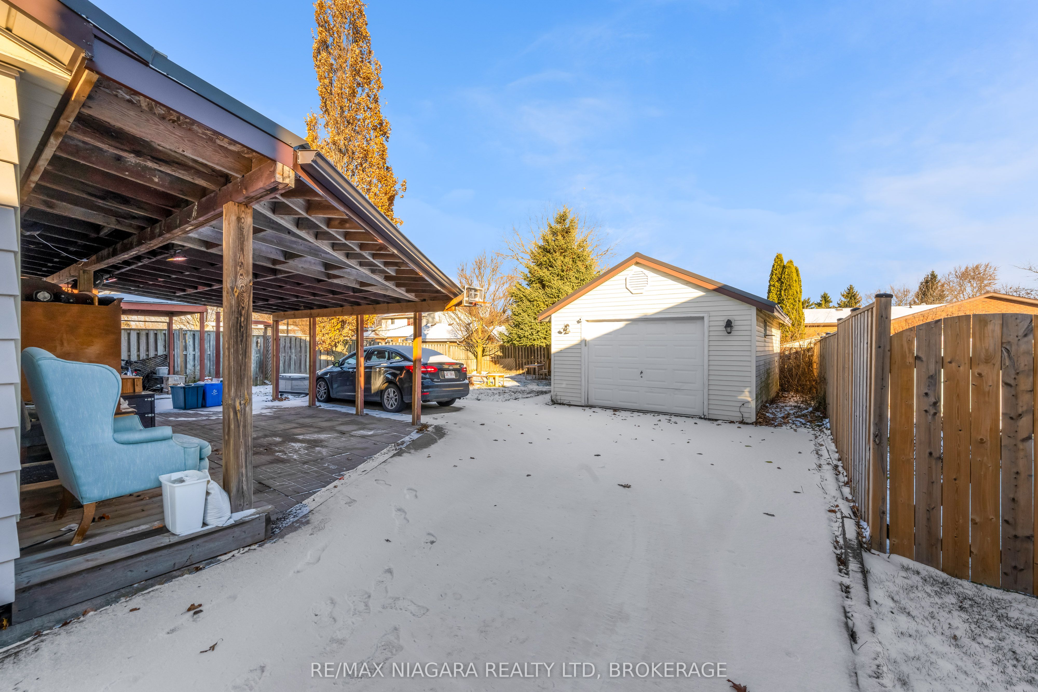 46 Macoomb Drive Property Photo 21