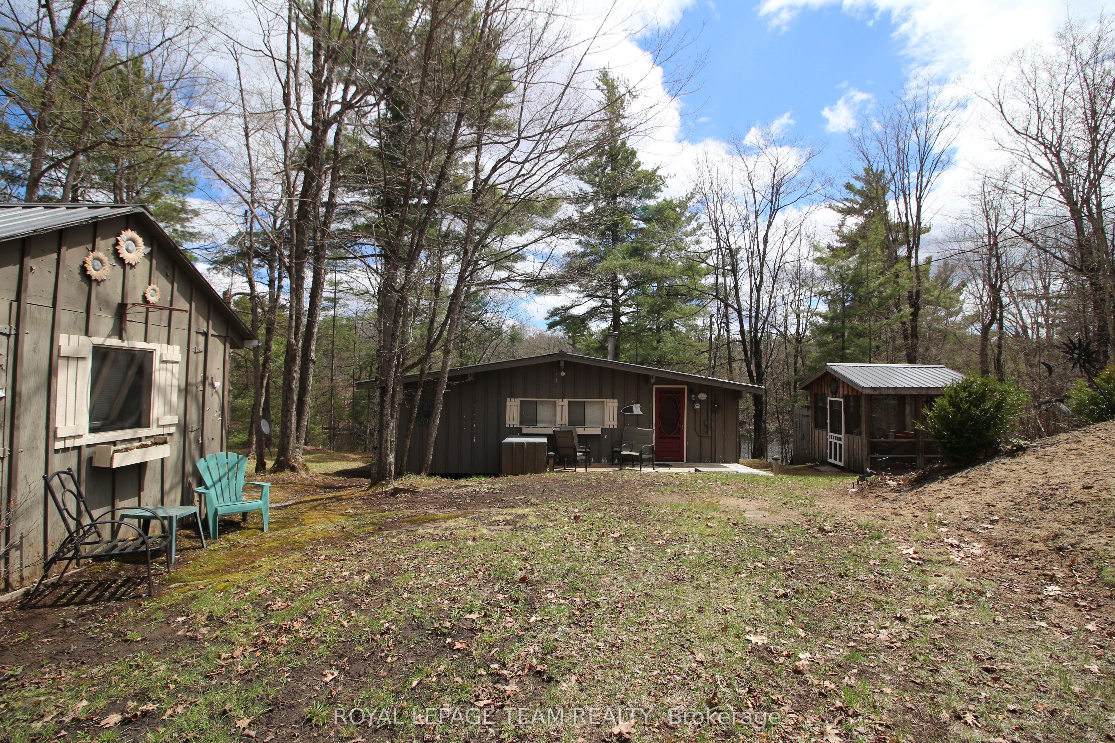 315 Silvery Lane Property Photo 9