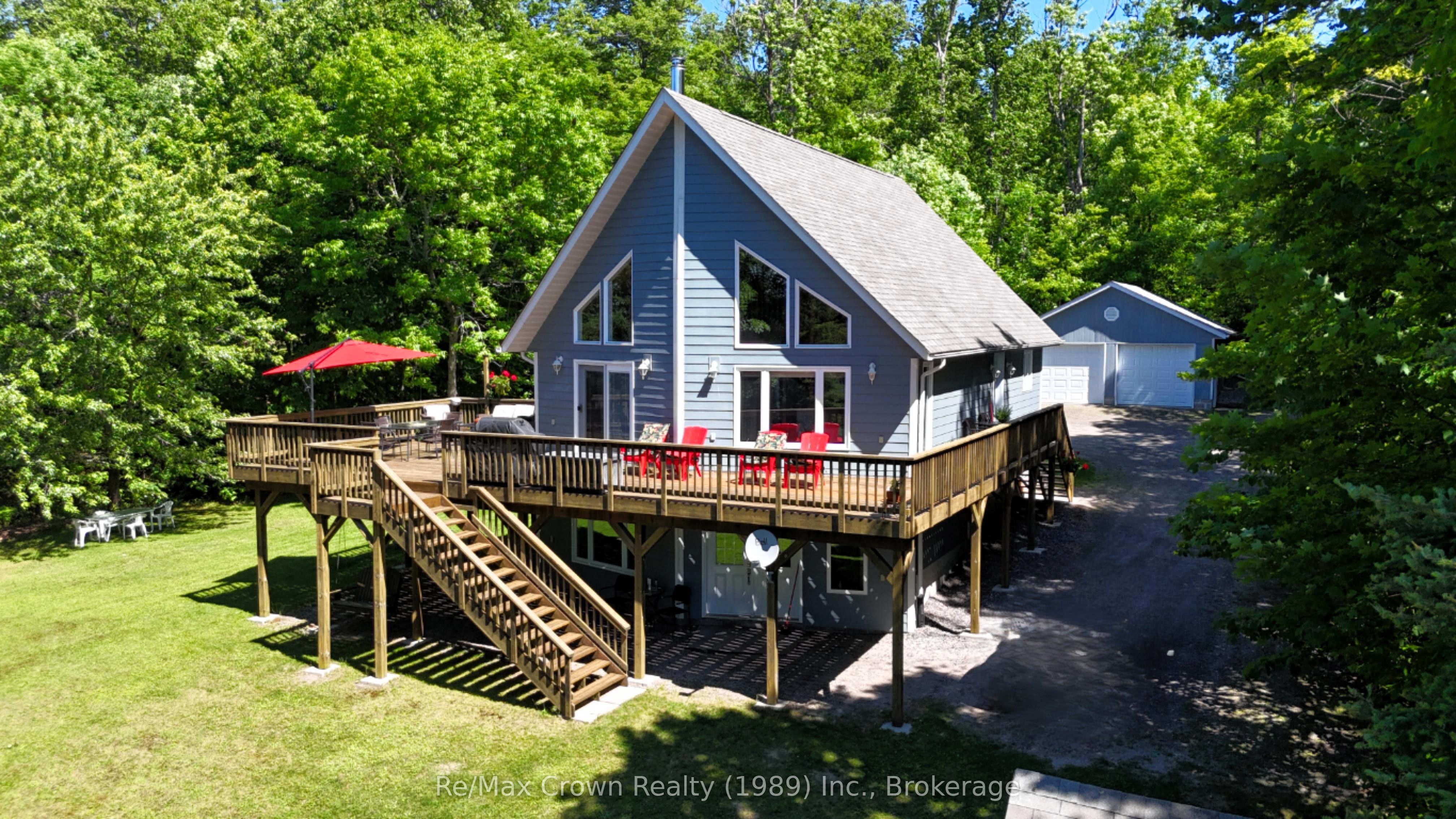 181 North Shore Drive Property Photo 1