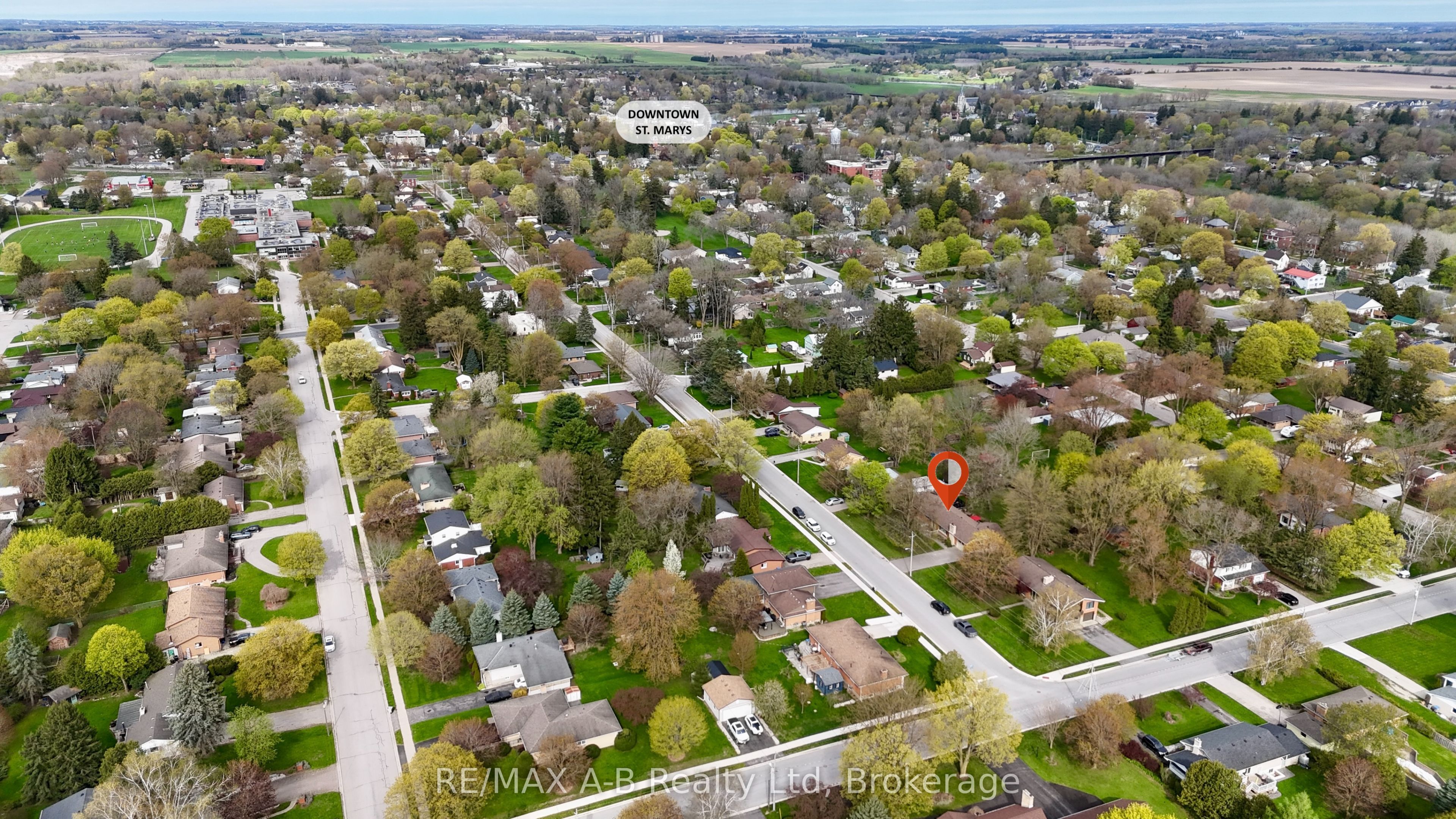 491 Elizabeth Street Property Photo 46
