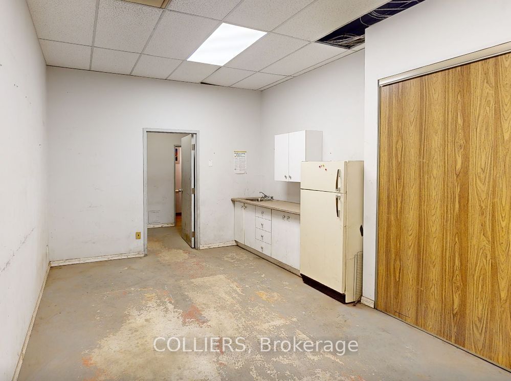 830 Industrial Avenue 8 Property Photo 4