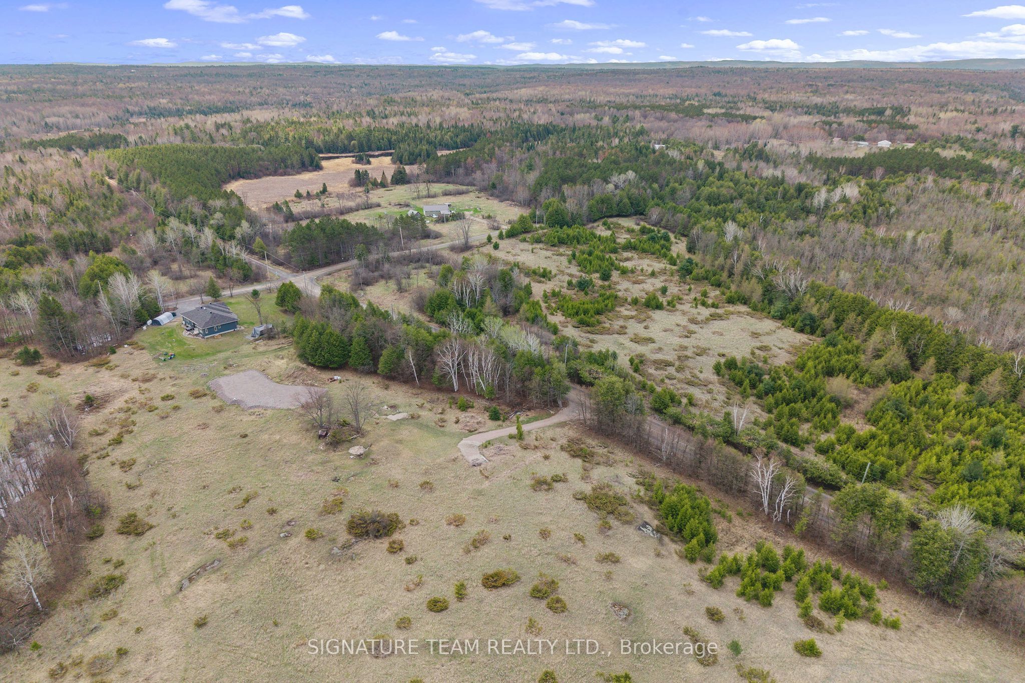 1102 Colton Road Property Photo 9