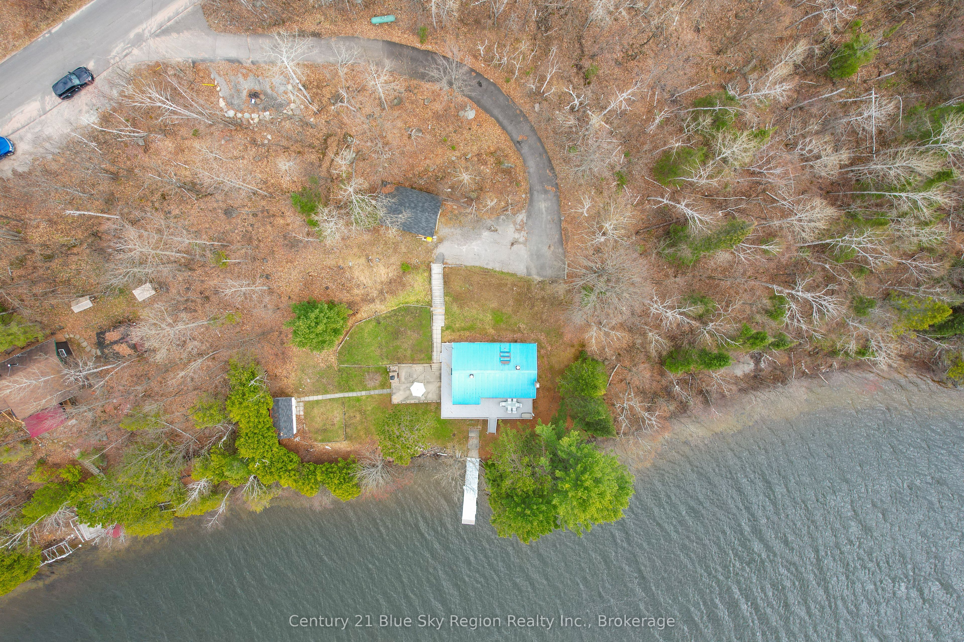 1421 Northshore Road Property Photo 8