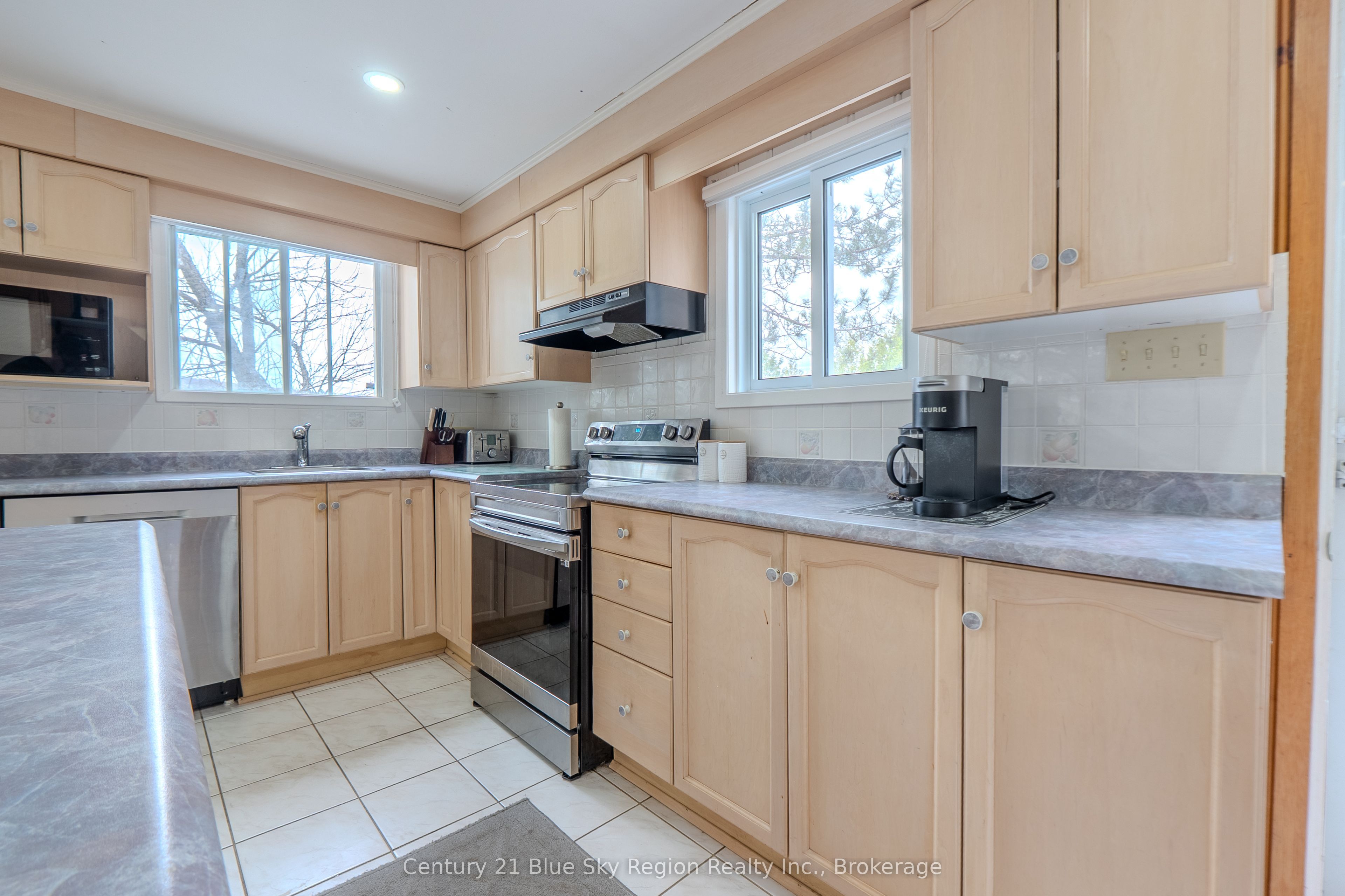 1421 Northshore Road Property Photo 15