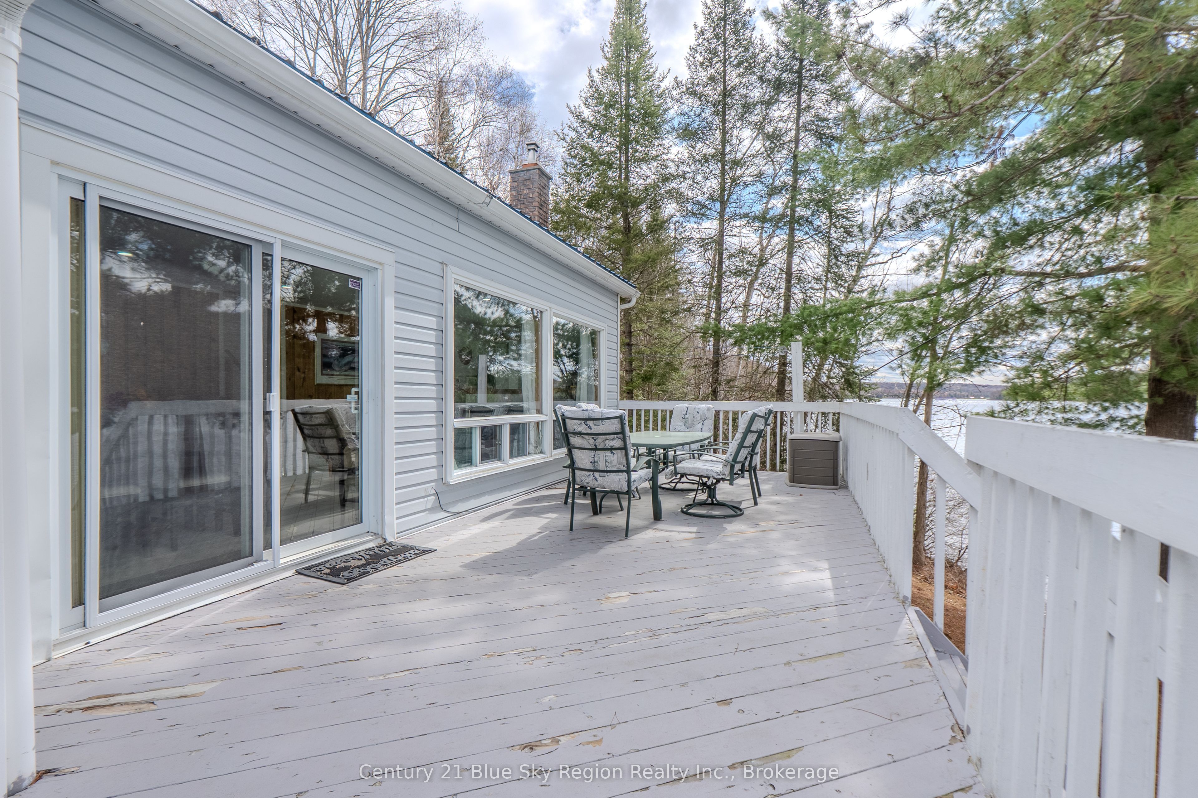 1421 Northshore Road Property Photo 31