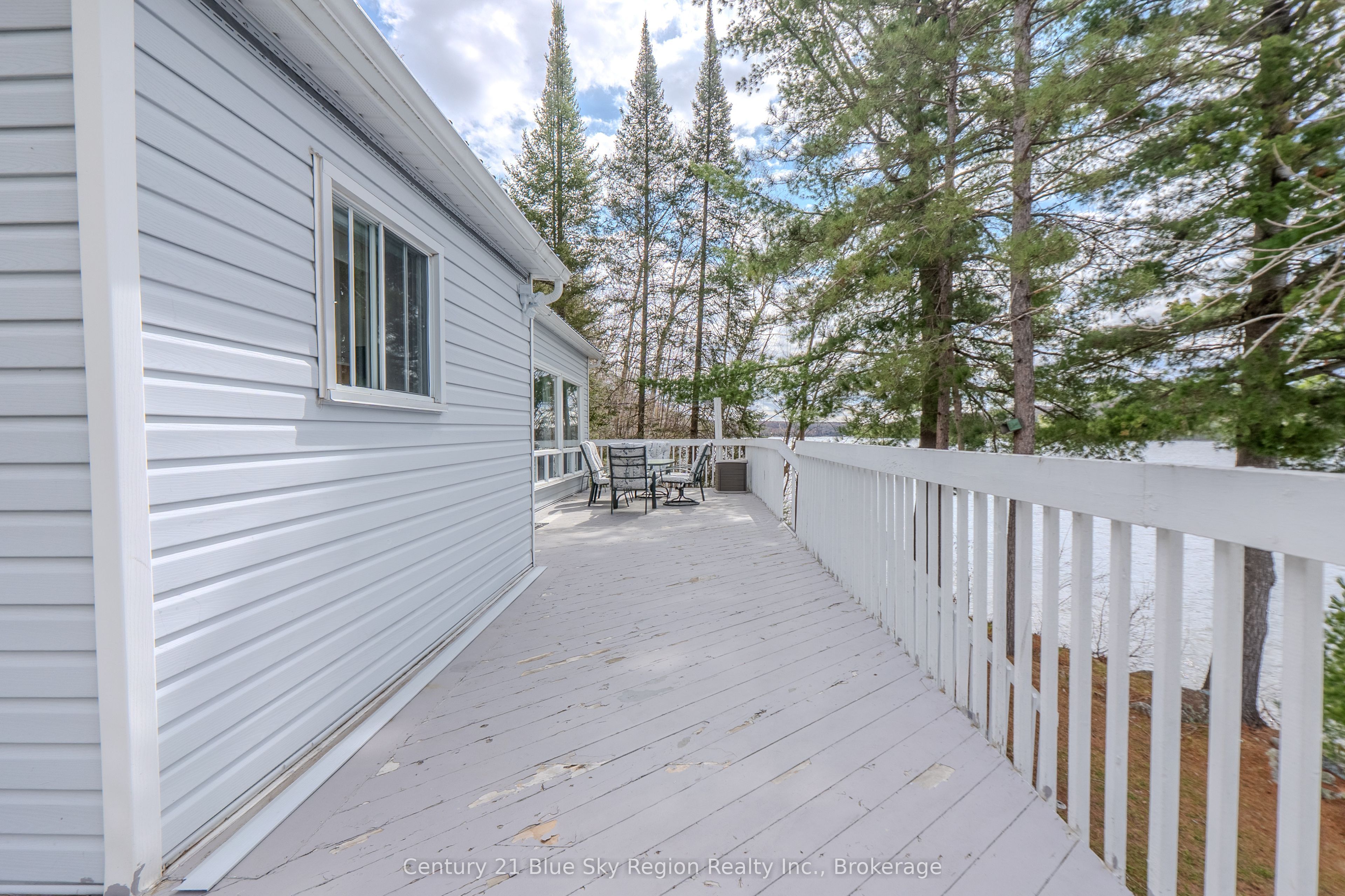 1421 Northshore Road Property Photo 37