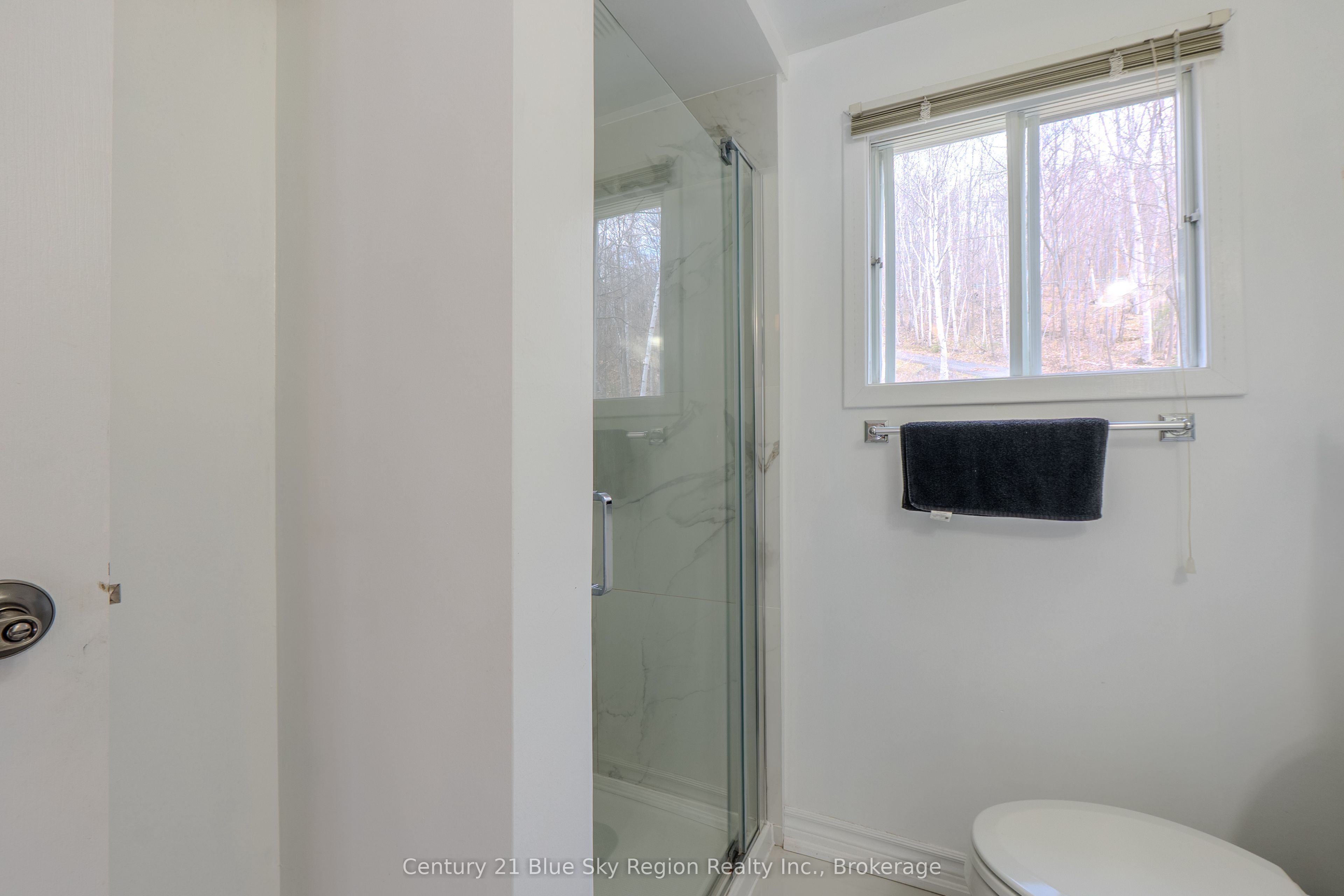 1421 Northshore Road Property Photo 41