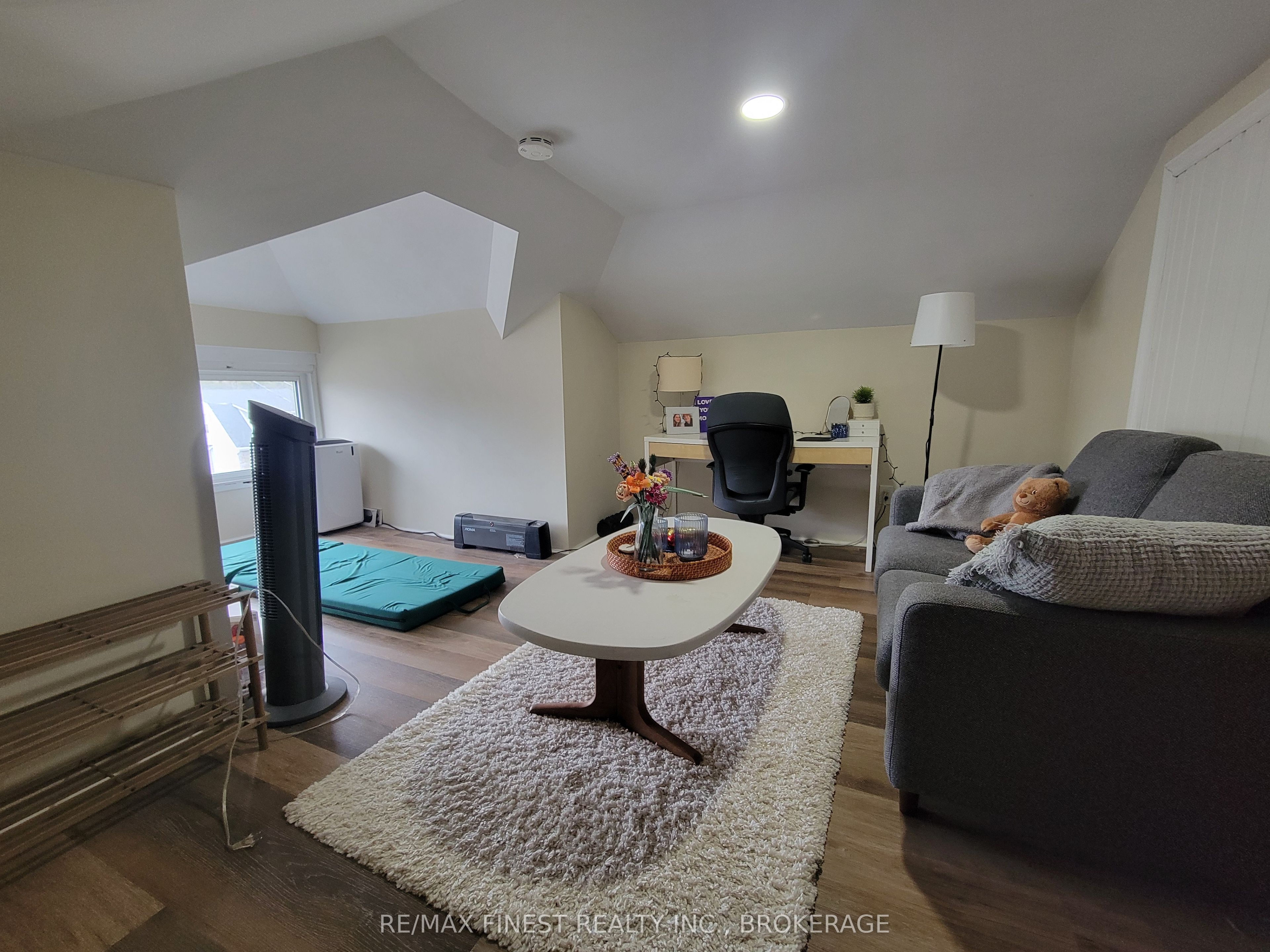 48 Dundas Street Property Photo 27