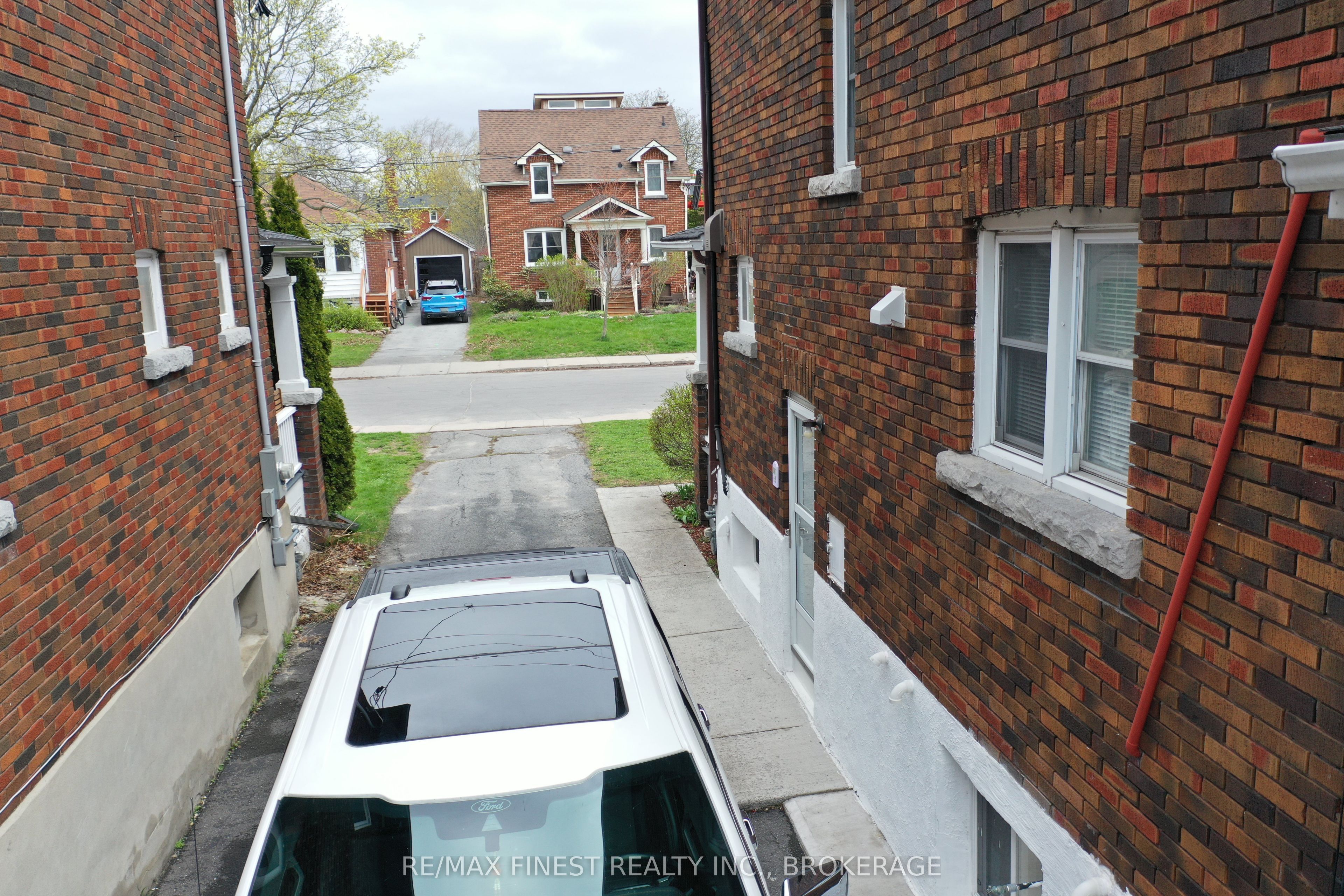 48 Dundas Street Property Photo 45