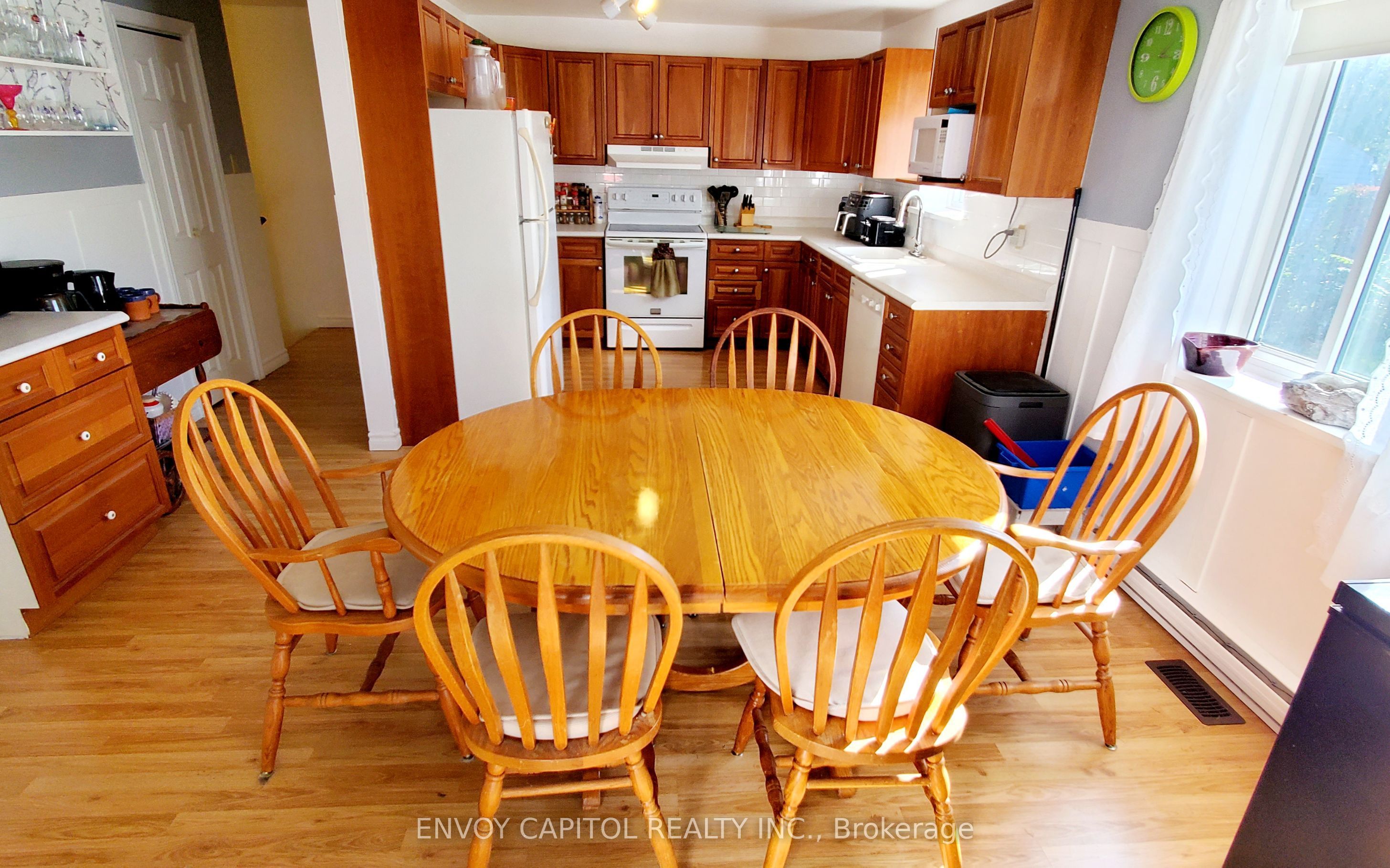 2303 Thurstonia Road Property Photo 3