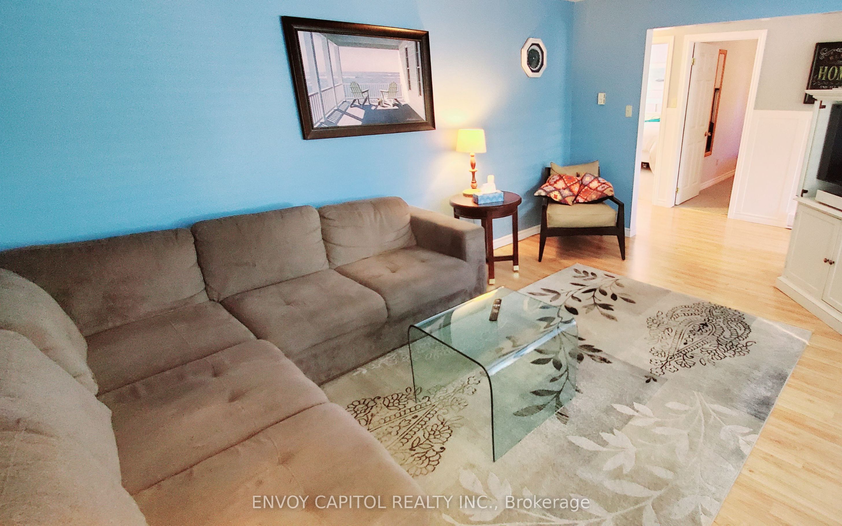 2303 Thurstonia Road Property Photo 9