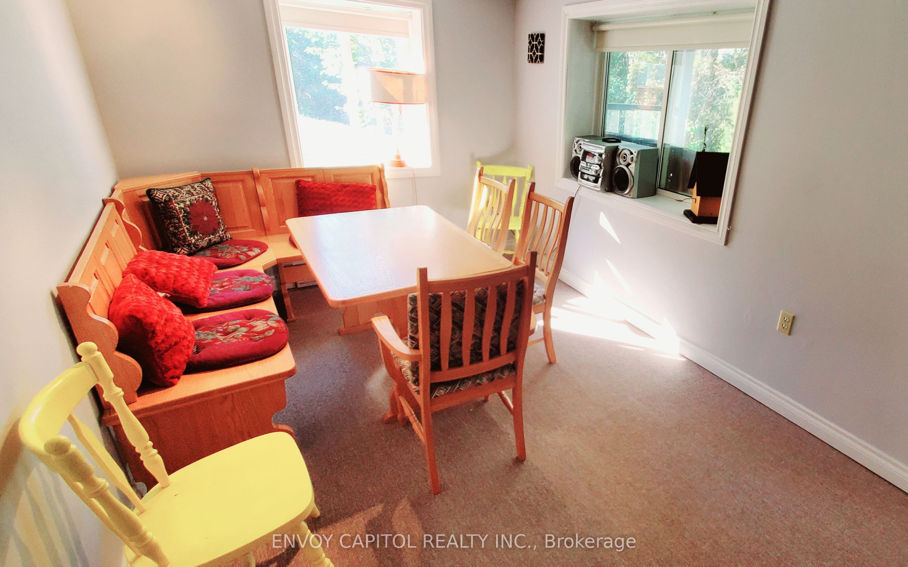 2303 Thurstonia Road Property Photo 16