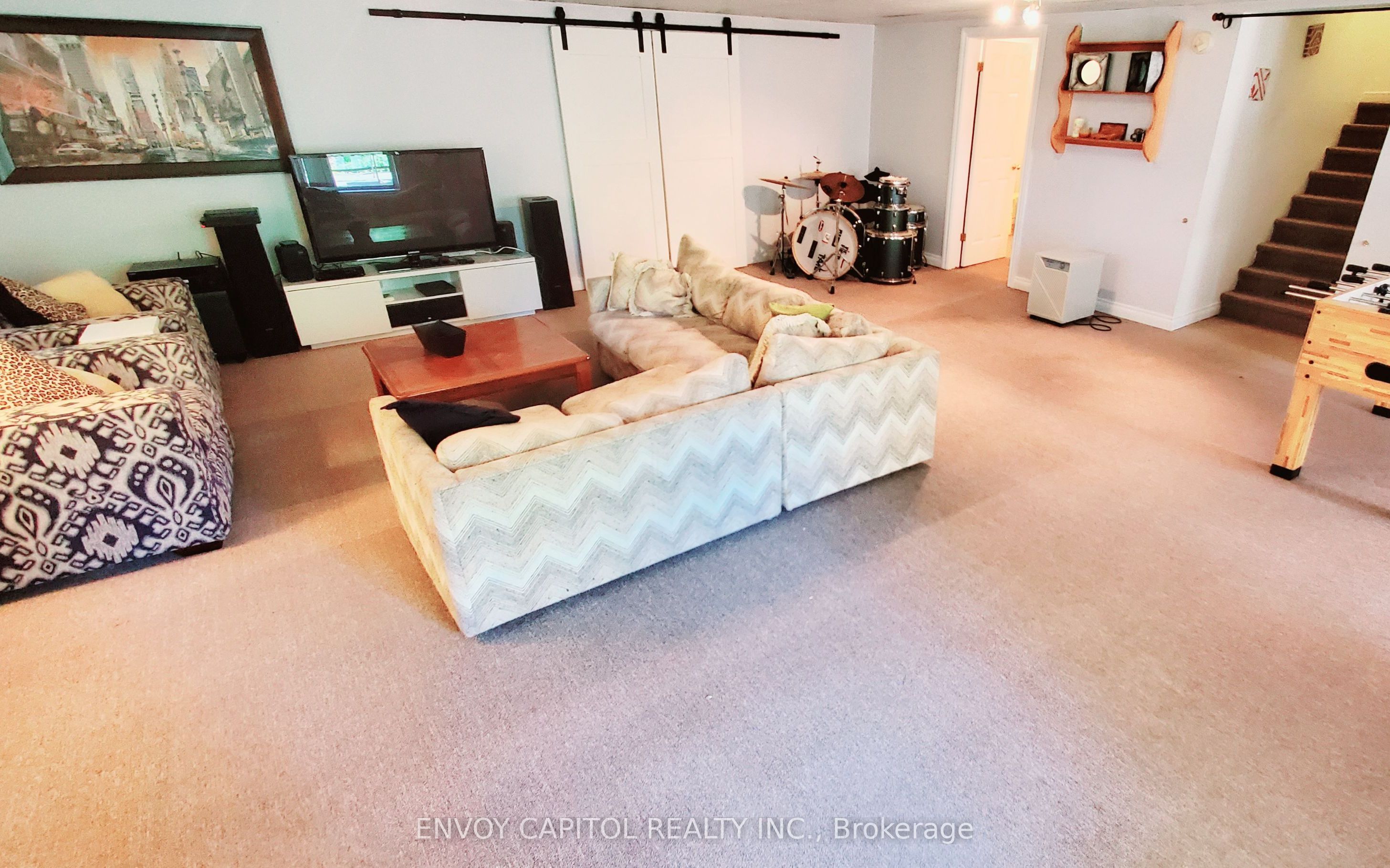 2303 Thurstonia Road Property Photo 18