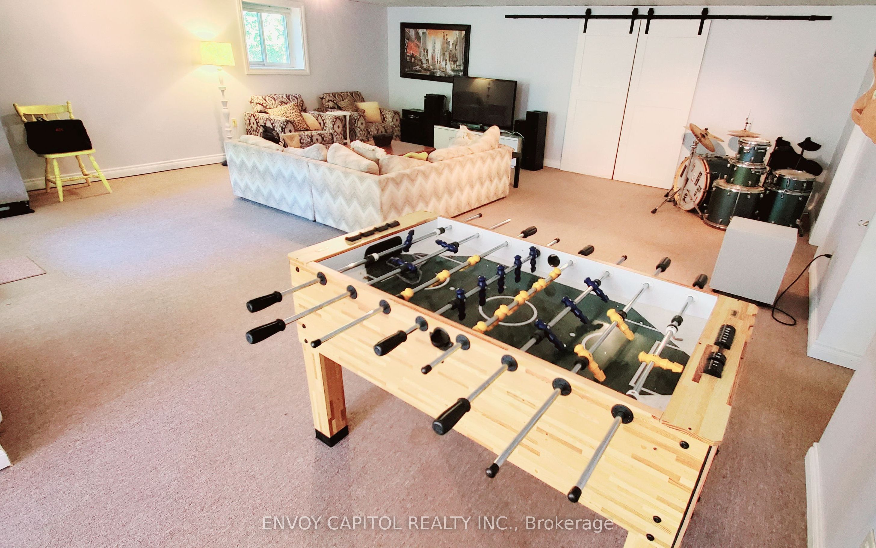 2303 Thurstonia Road Property Photo 19