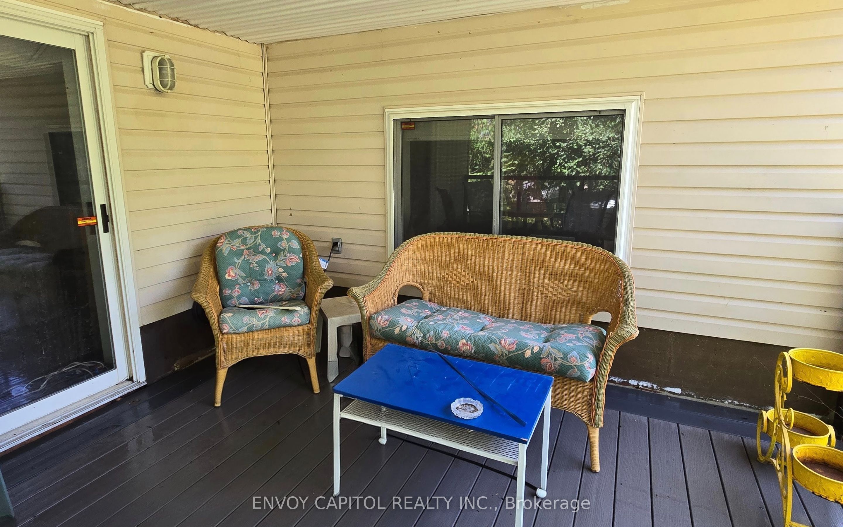 2303 Thurstonia Road Property Photo 22